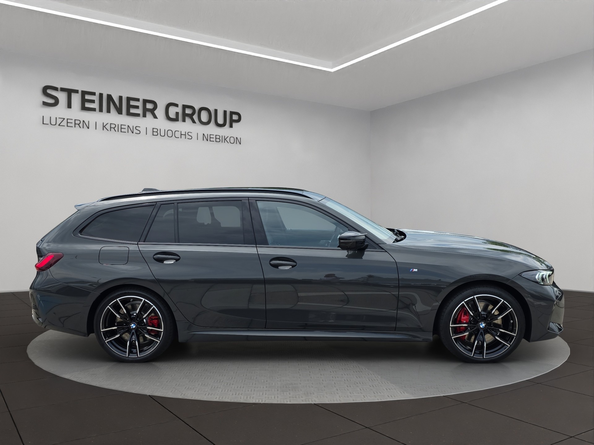 BMW M340i xDrive 48V Touring Steptronic M Sport Pro-showroom-element-3