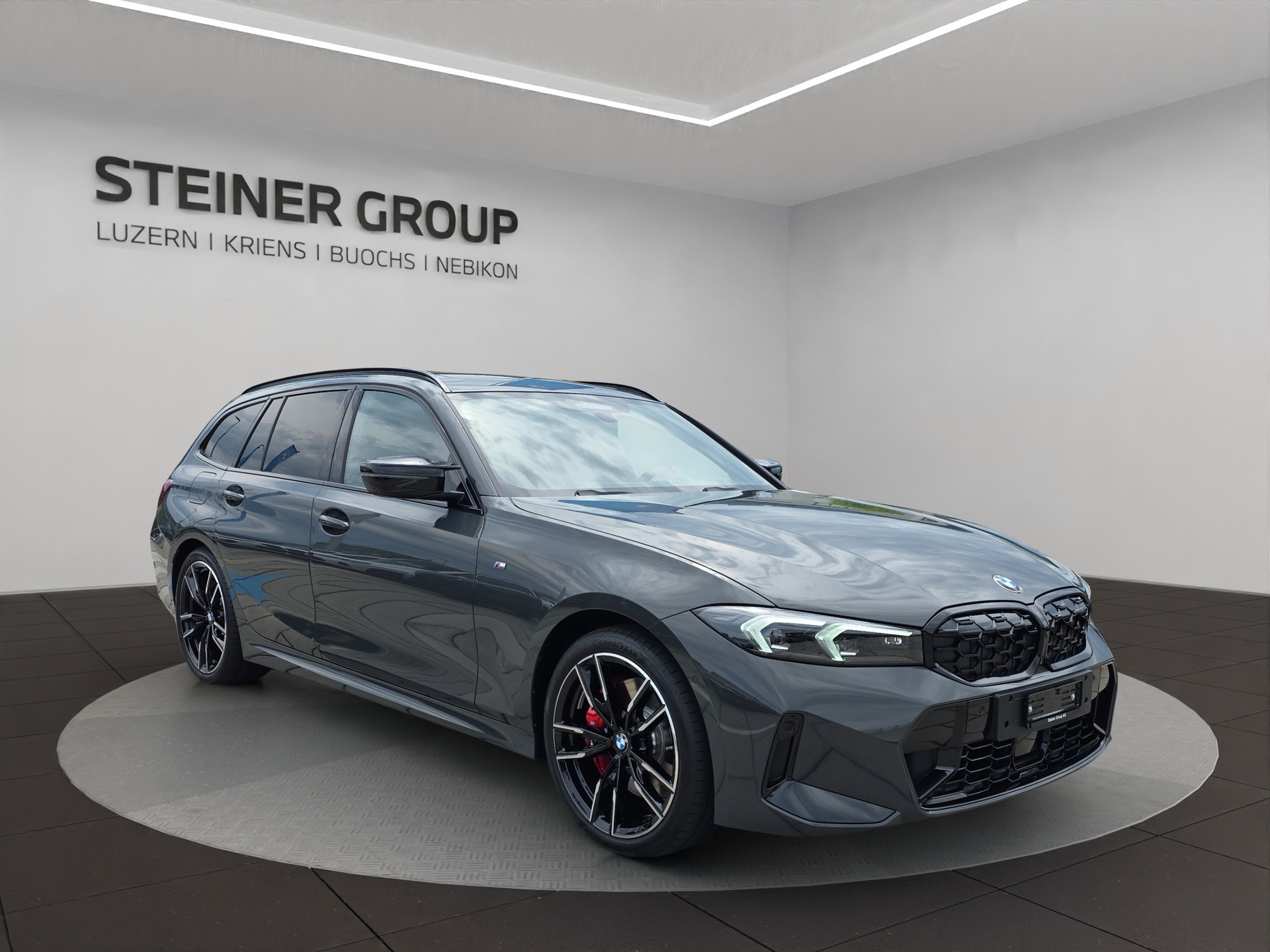 BMW M340i xDrive 48V Touring Steptronic M Sport Pro-showroom-element-2