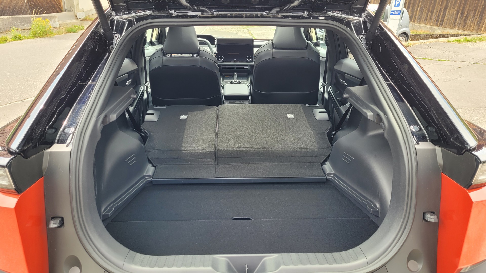 SUBARU Uncharted eV Luxury 77 kWh AWD-image-16