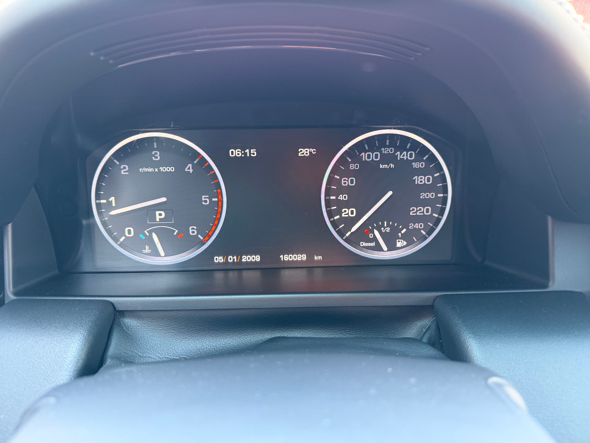 LAND ROVER Range Rover 4.4 TDV8 Vogue Automatic-image-17