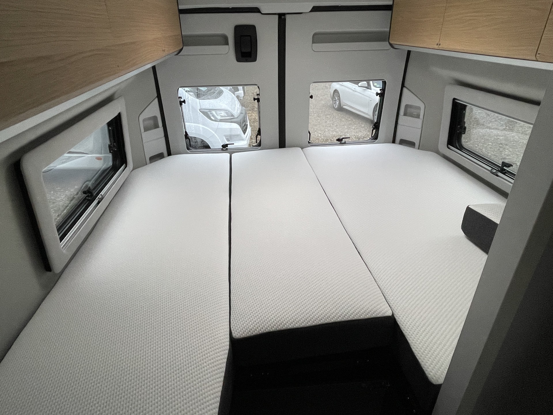 ADRIA Twin 600 SLB-image-7