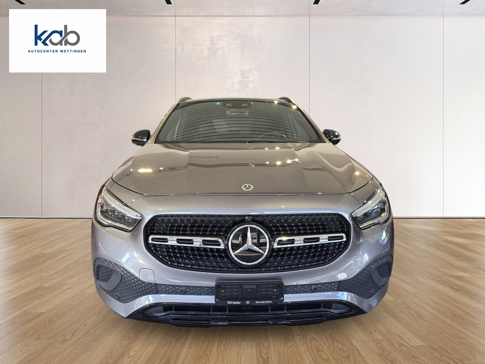 MERCEDES-BENZ GLA 250e Progressive 8G-DCT-showroom-element-1