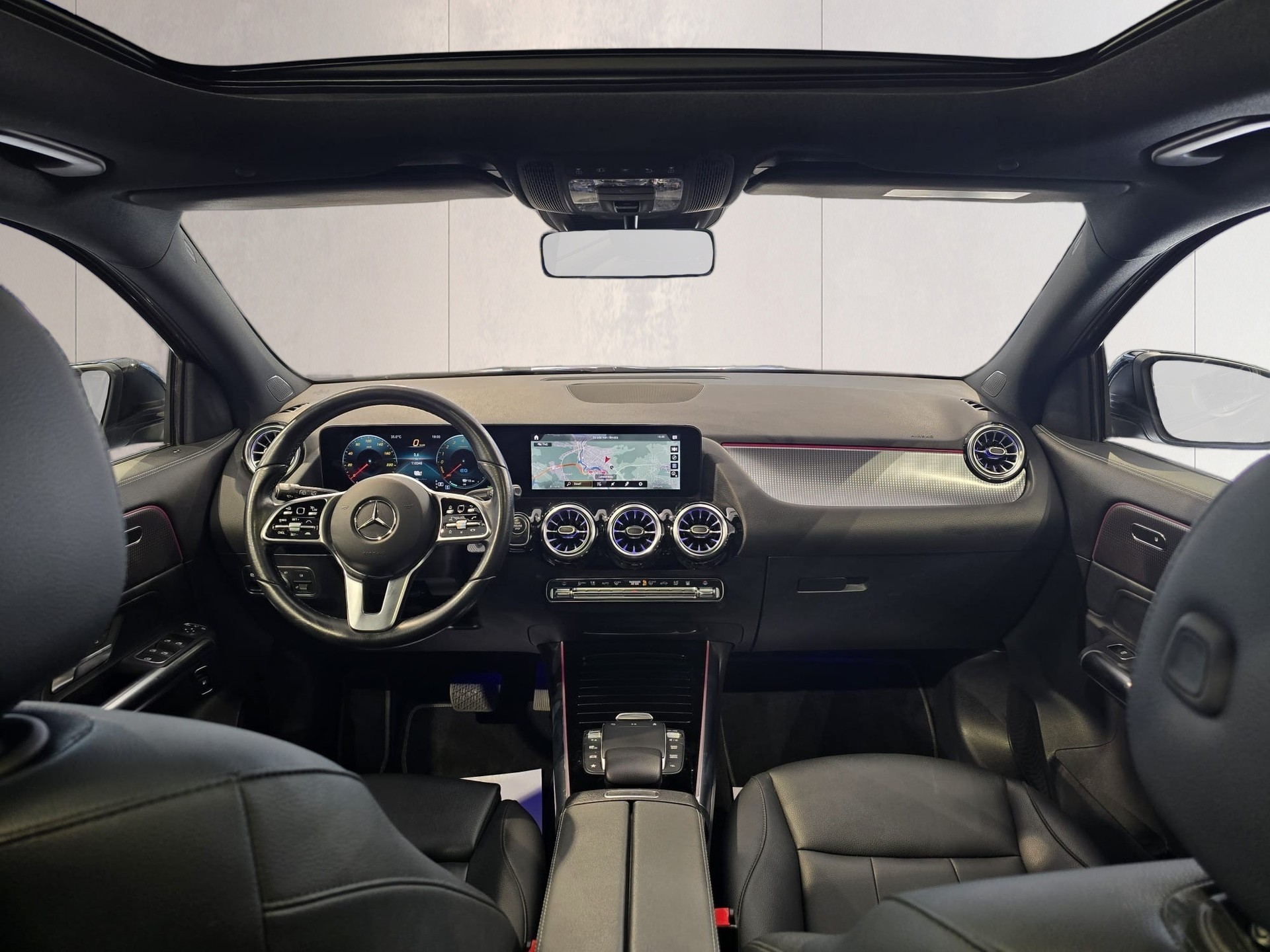 MERCEDES-BENZ GLA 250e Progressive 8G-DCT-image-8