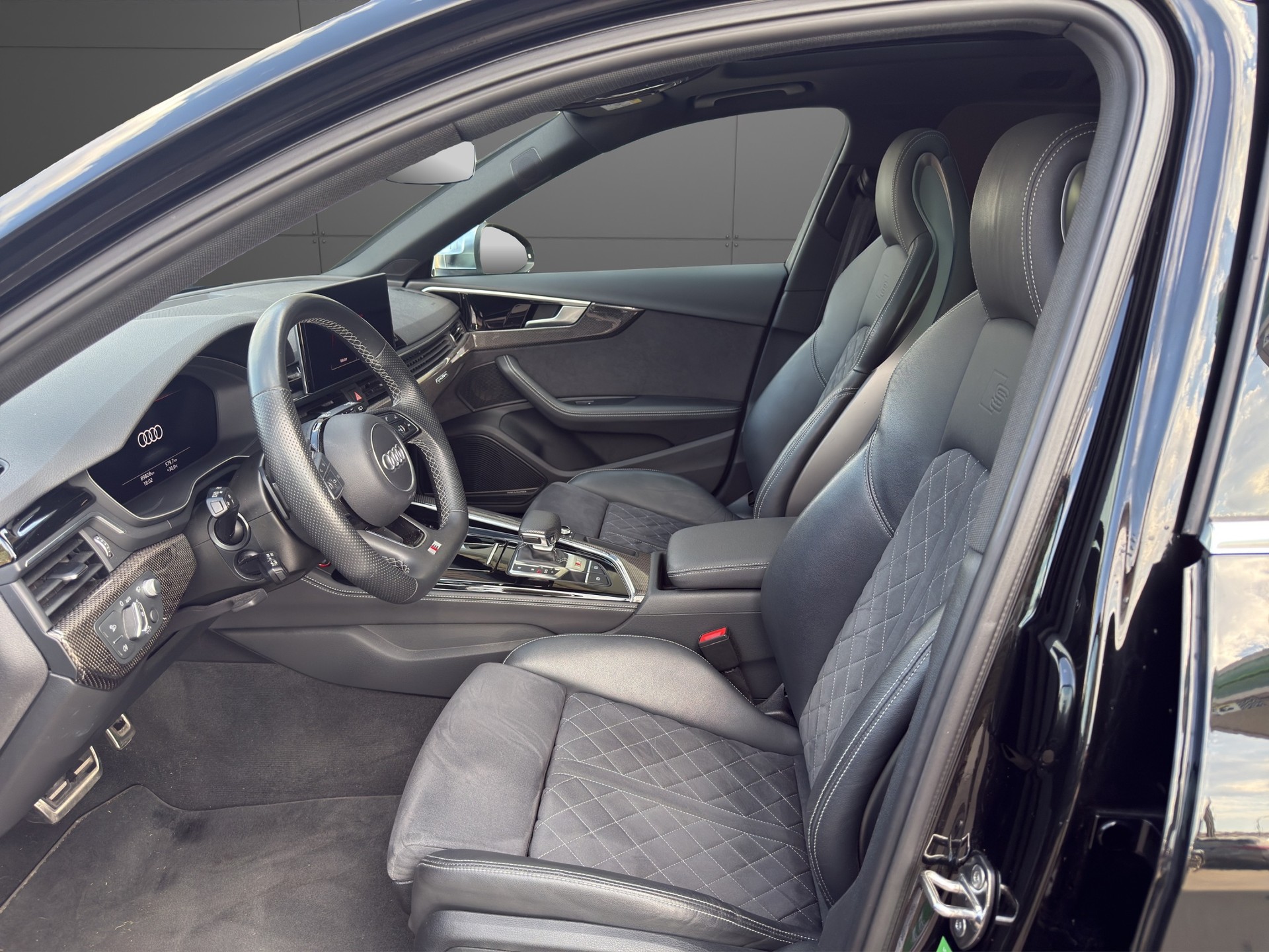 AUDI S4 Avant 3.0 TDI quattro tiptronic-image-8