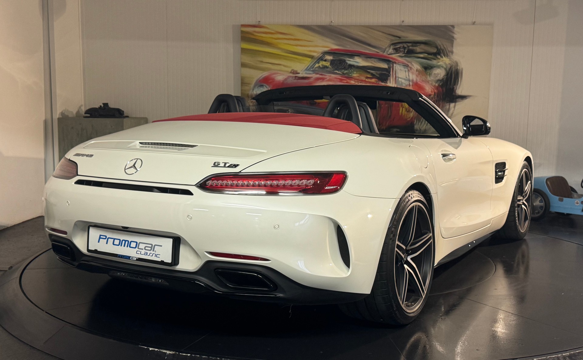 MERCEDES-BENZ AMG GT C Roadster Speedshift DCT-image-6