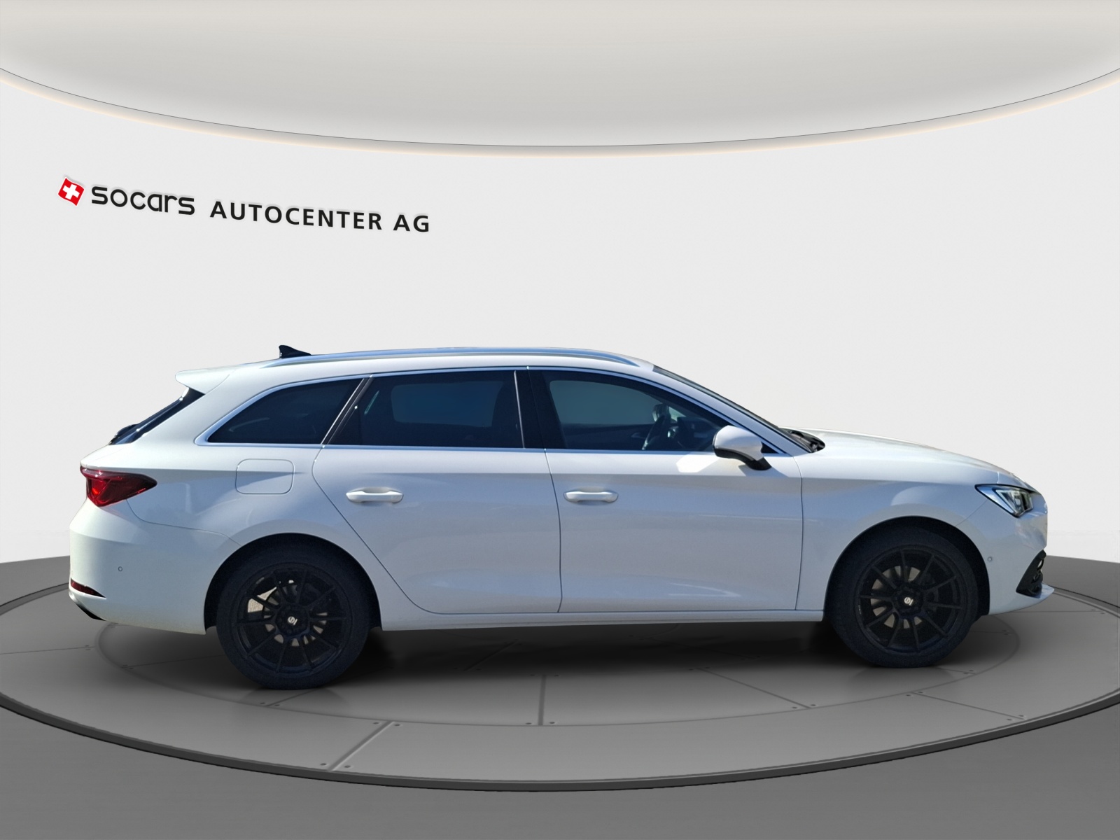 SEAT Leon ST 1.5 Eco TSI ACT Style // 18" Räder // 8-fach bereift-image-6