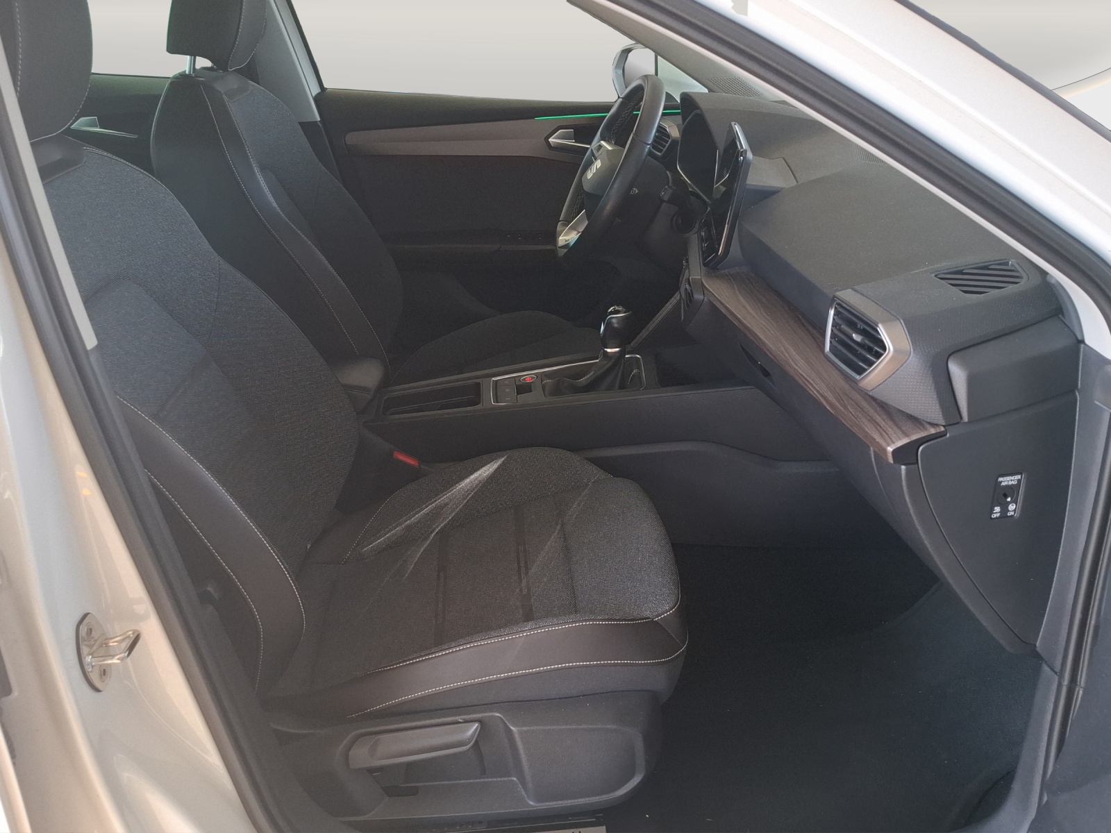 SEAT Leon ST 1.5 Eco TSI ACT Style // 18" Räder // 8-fach bereift-image-10