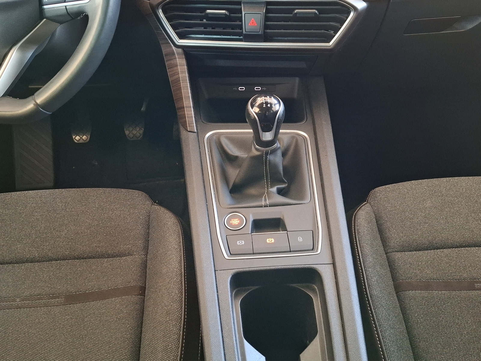 SEAT Leon ST 1.5 Eco TSI ACT Style // 18" Räder // 8-fach bereift-image-12