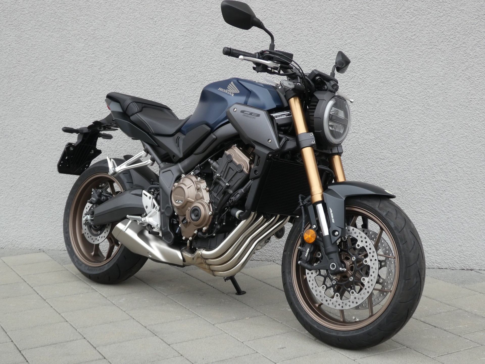 HONDA CB 650 R E-Clutch-image-0