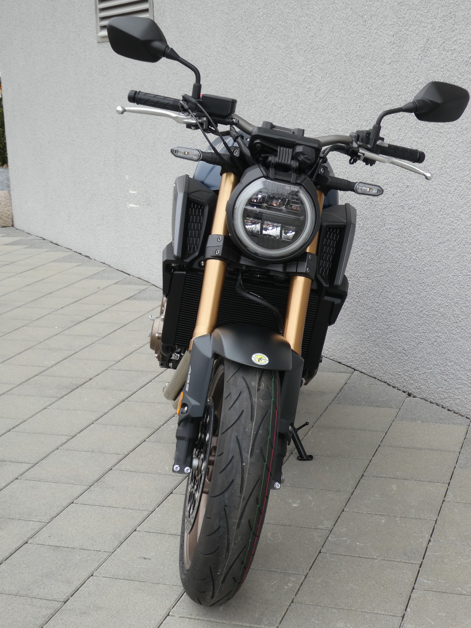 HONDA CB 650 R E-Clutch-image-2