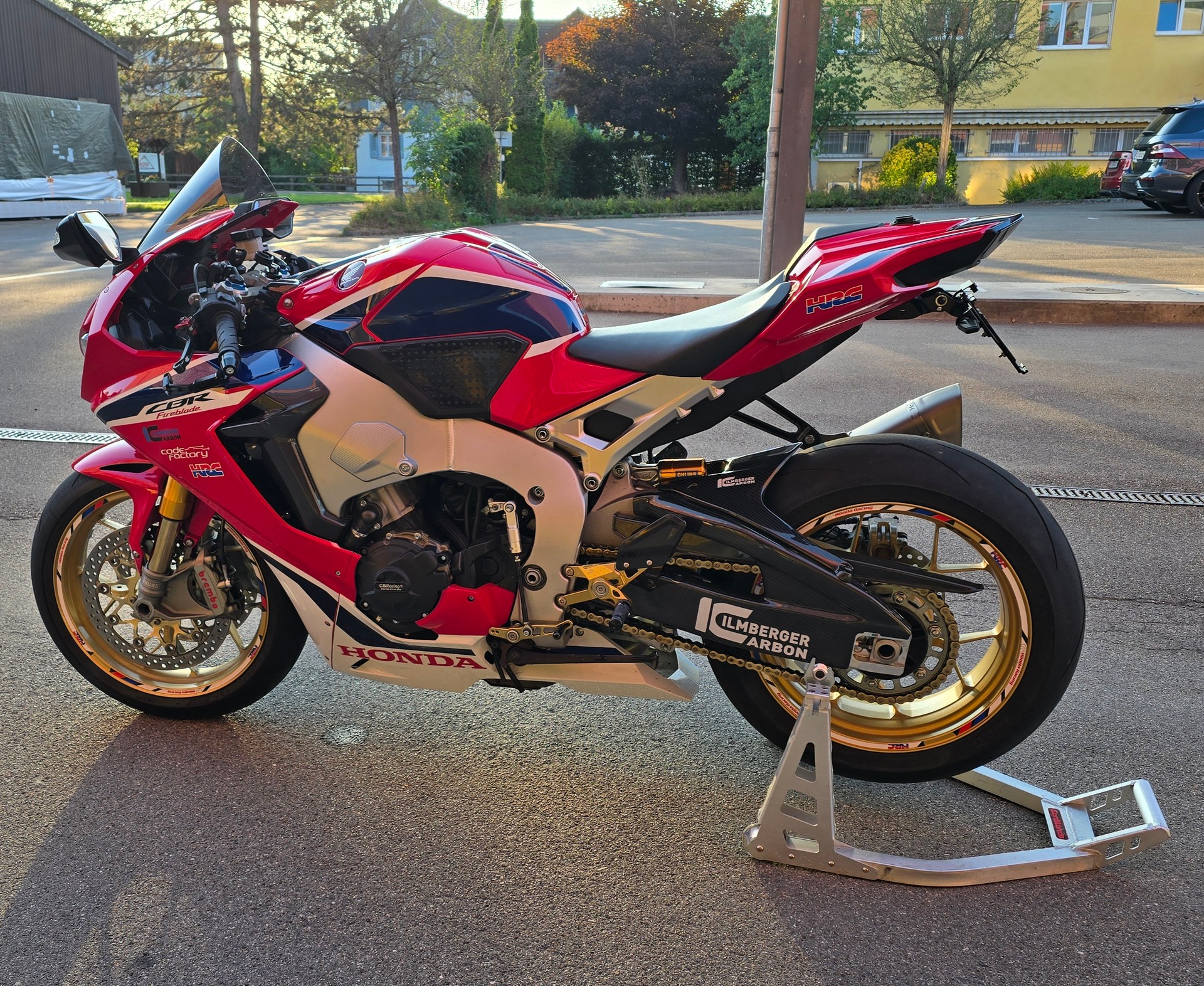 HONDA CBR 1000 SP ABS-image-3