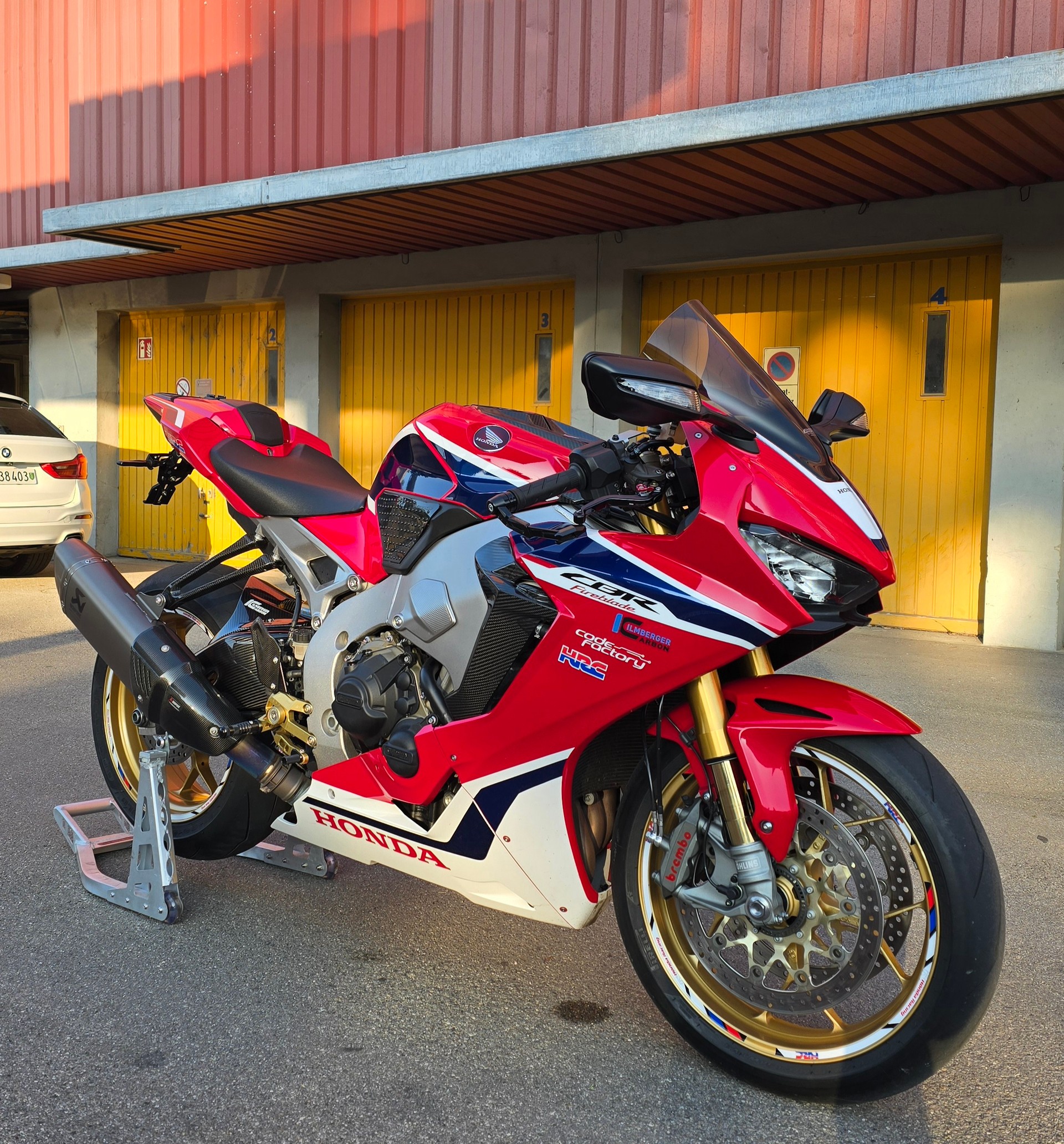 HONDA CBR 1000 SP ABS-image-2