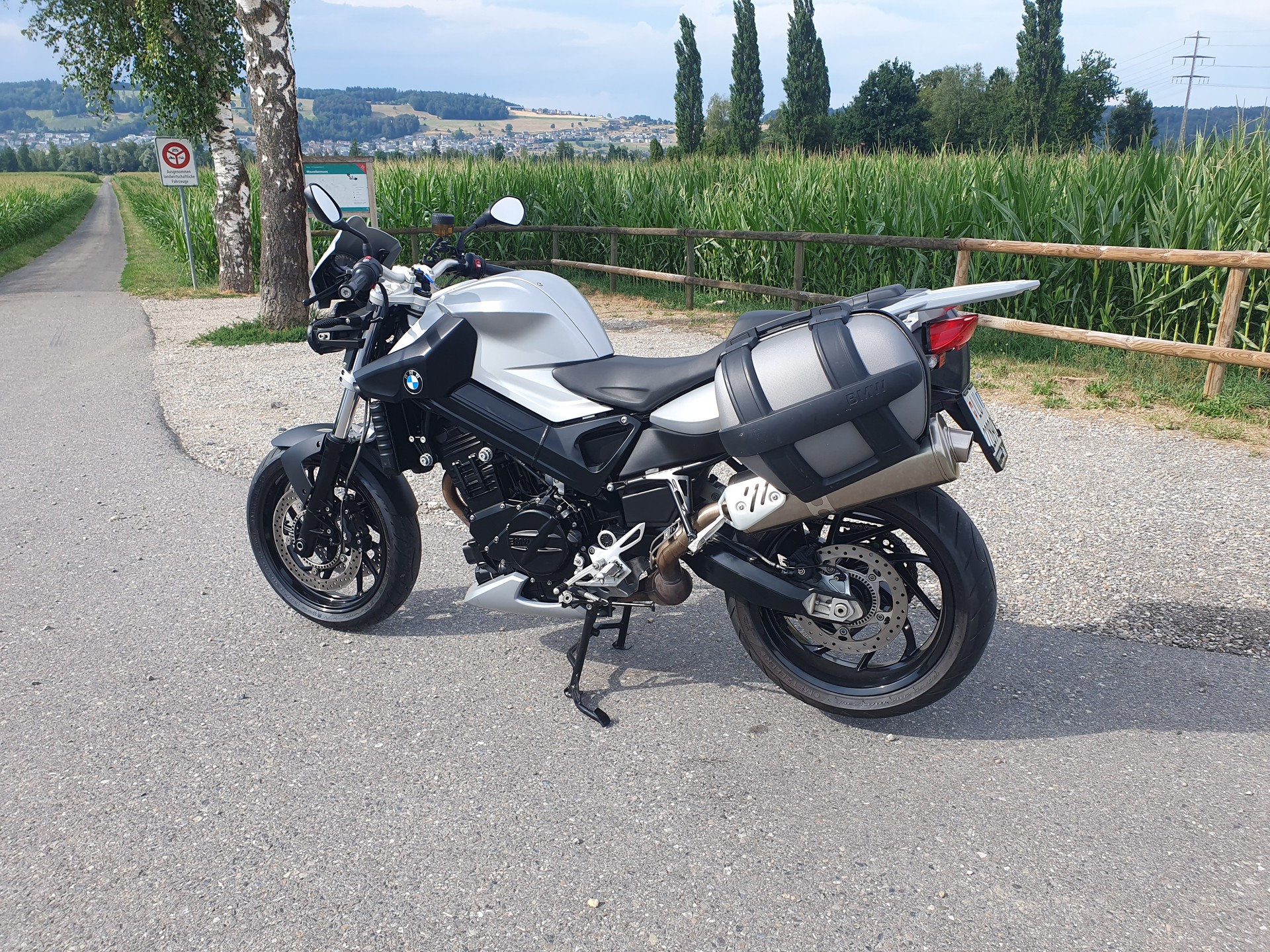 BMW F 800 R mit Koffern-image-1