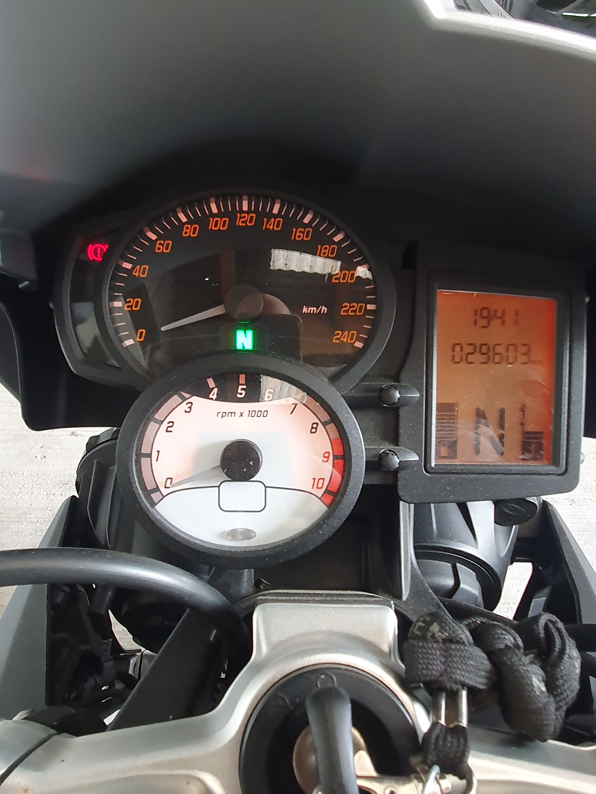 BMW F 800 R mit Koffern-image-14