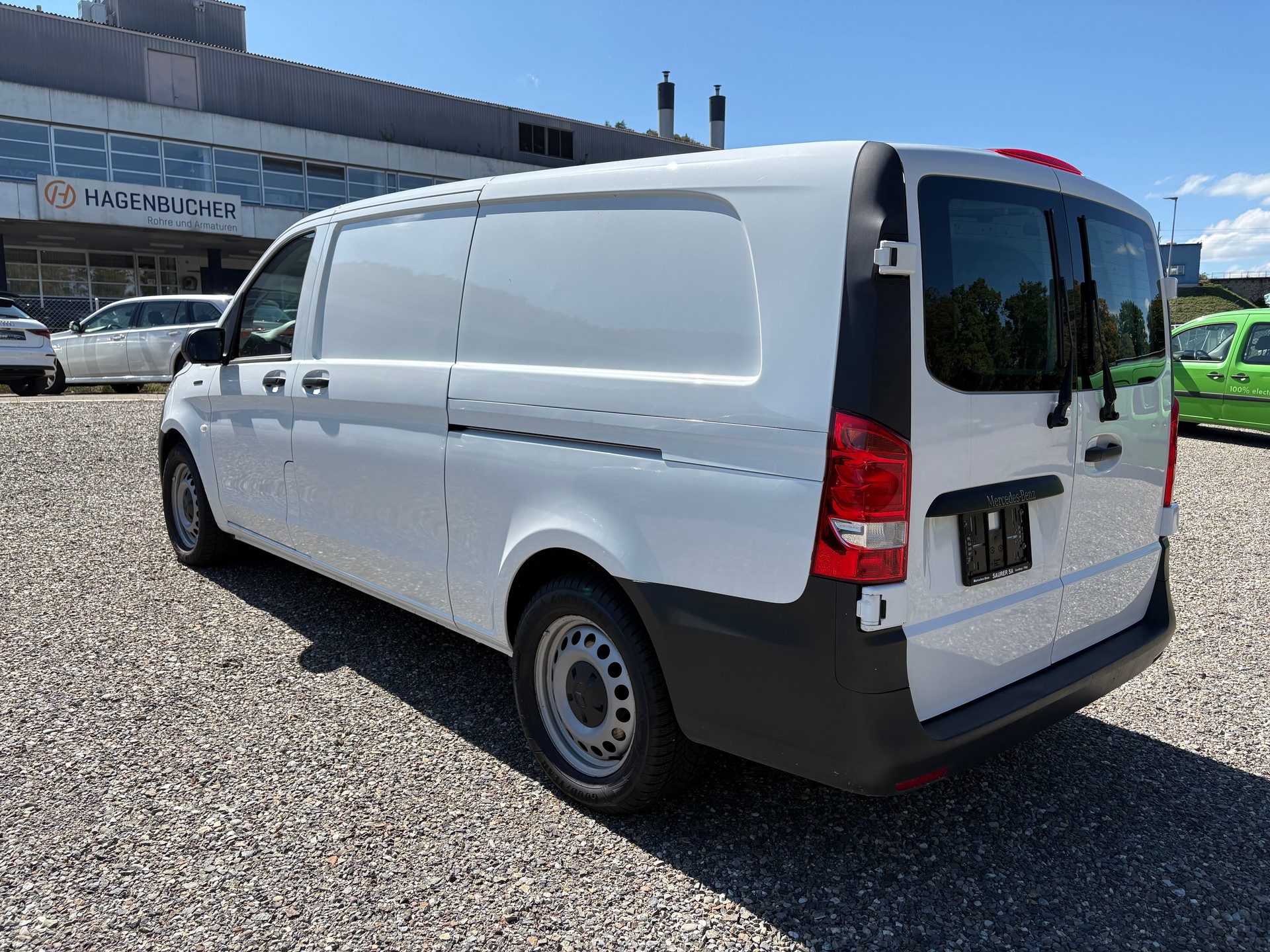 MERCEDES-BENZ eVito 112 Extralang-image-3