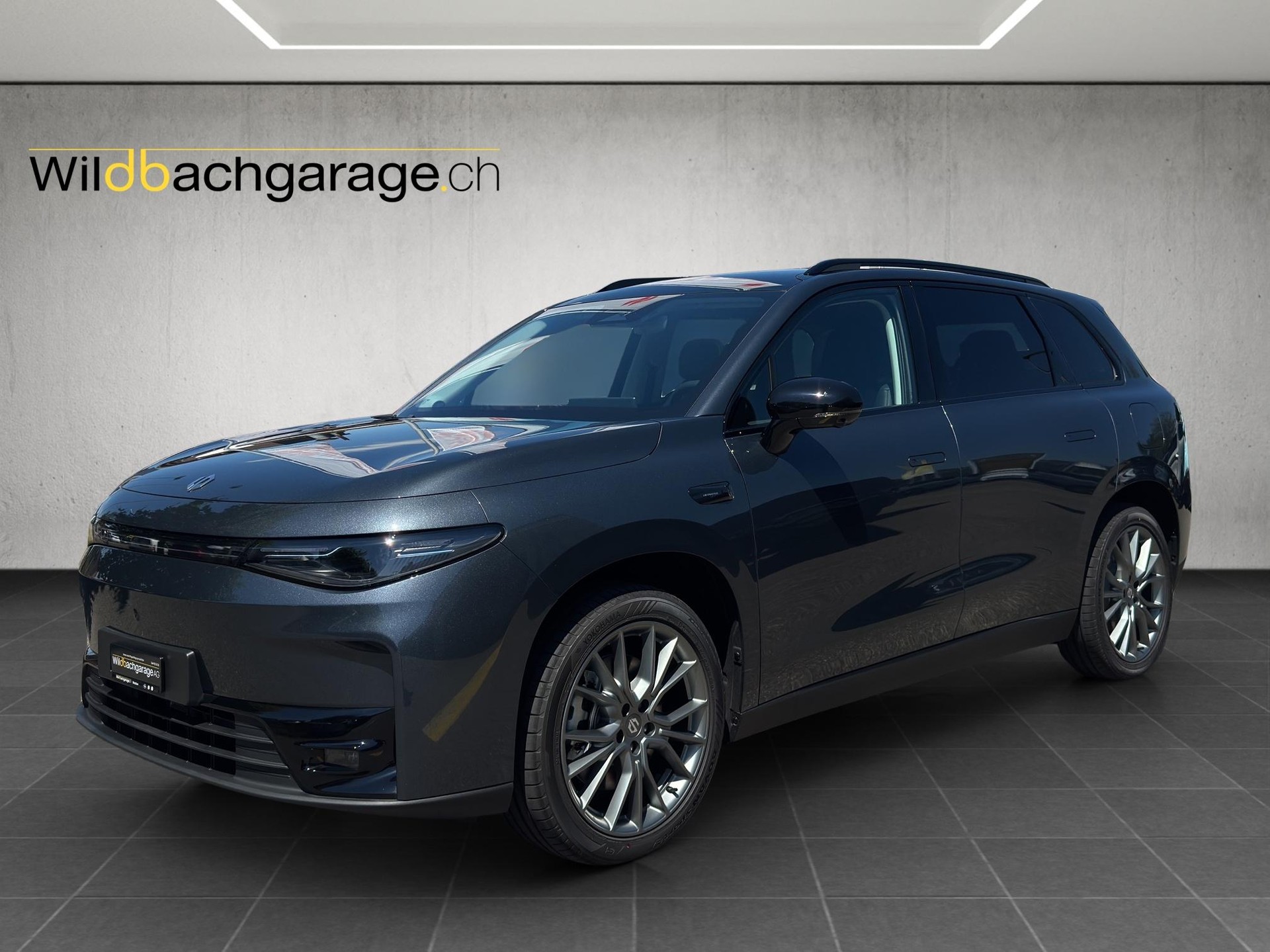 LEAPMOTOR C10 EV AWD