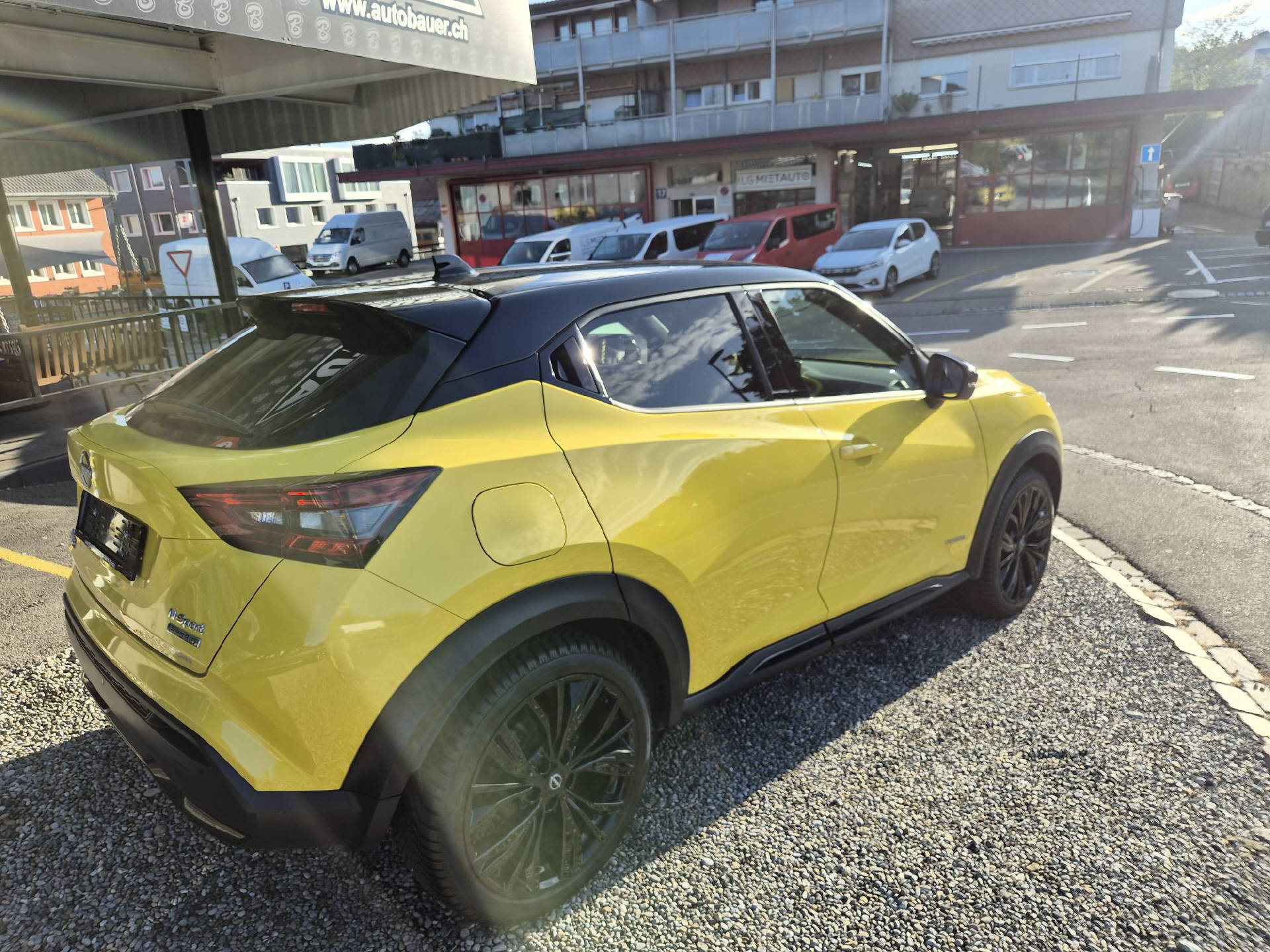 NISSAN Juke 1.6 Hybrid N-Sport-image-3