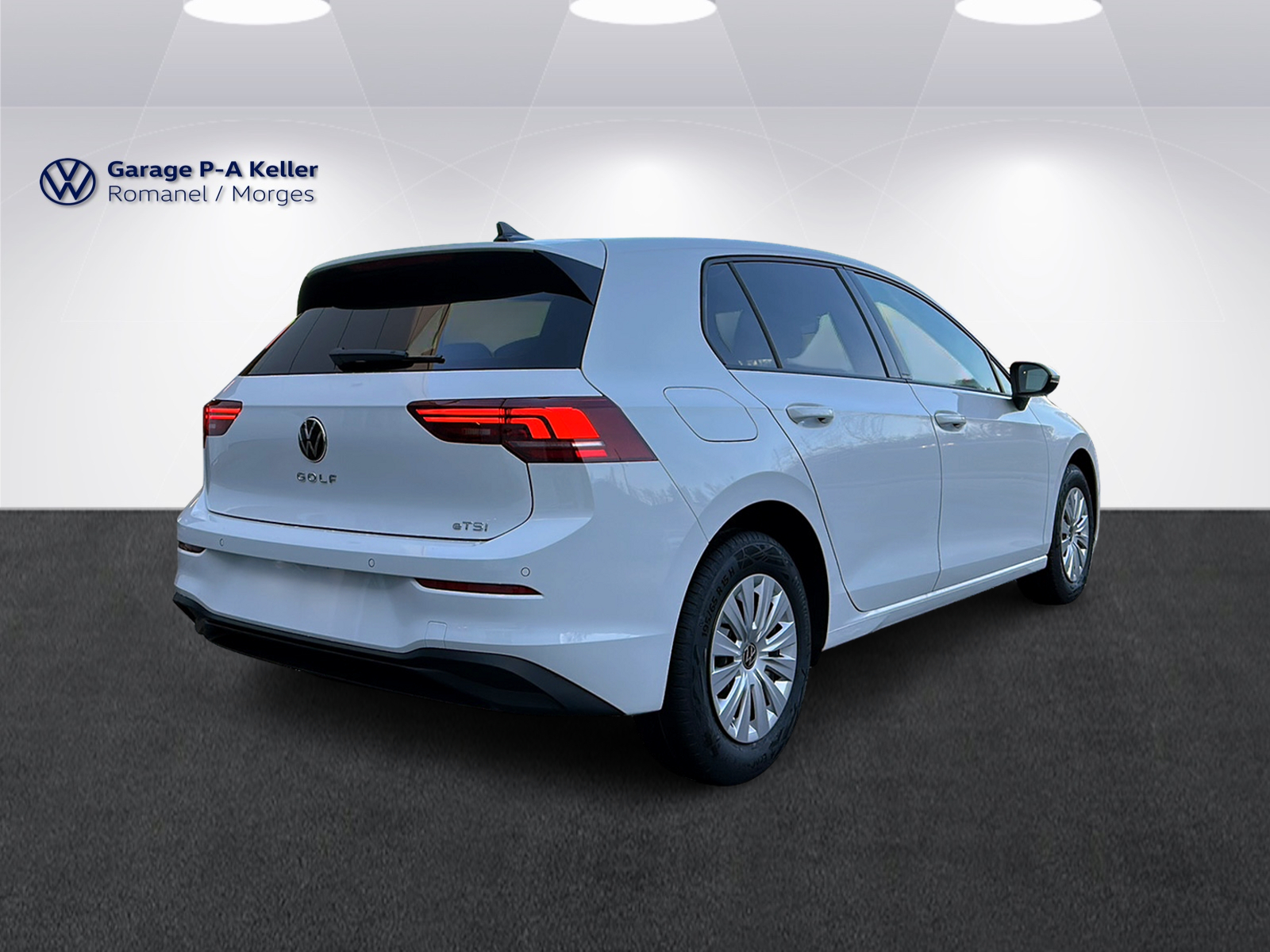 VW Golf Basis 1.5eTSI 115 CH-showroom-element-3
