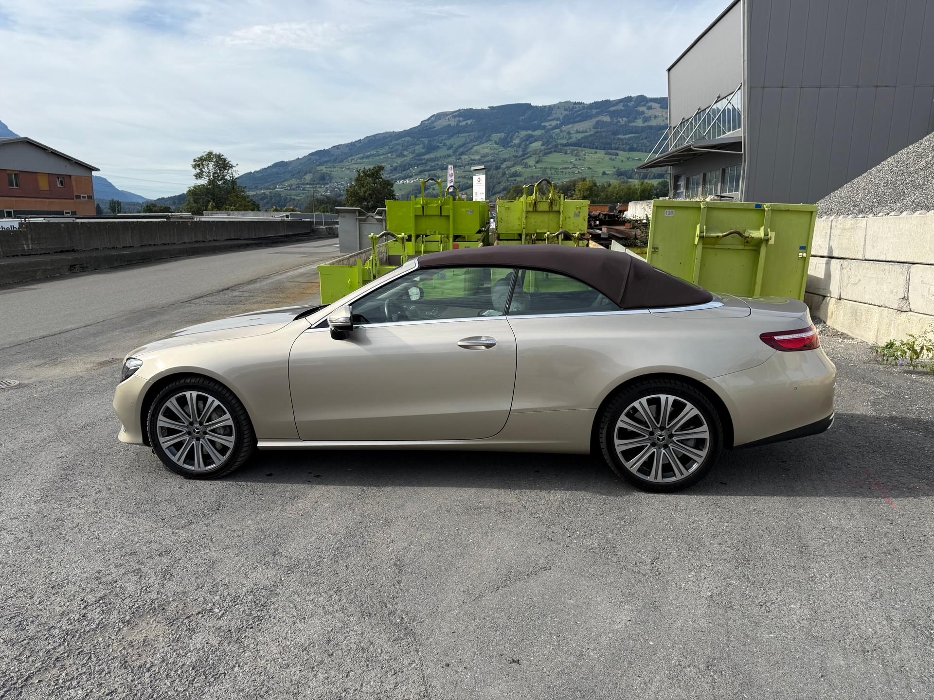 MERCEDES-BENZ E 400 Avantgarde 4matic-image-4