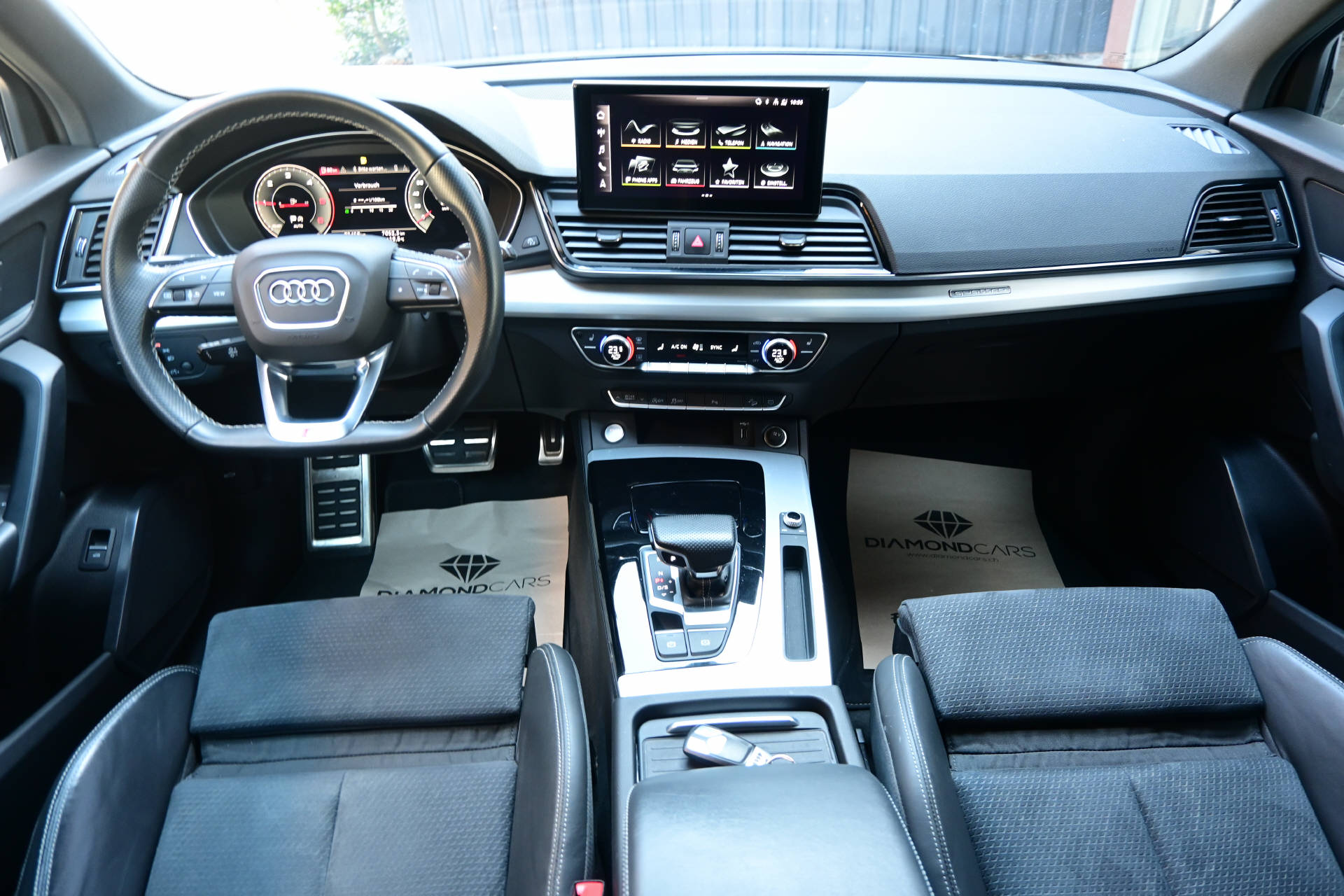 AUDI Q5 40 TDI Sportback S-Line quattro S-Tronic-image-16