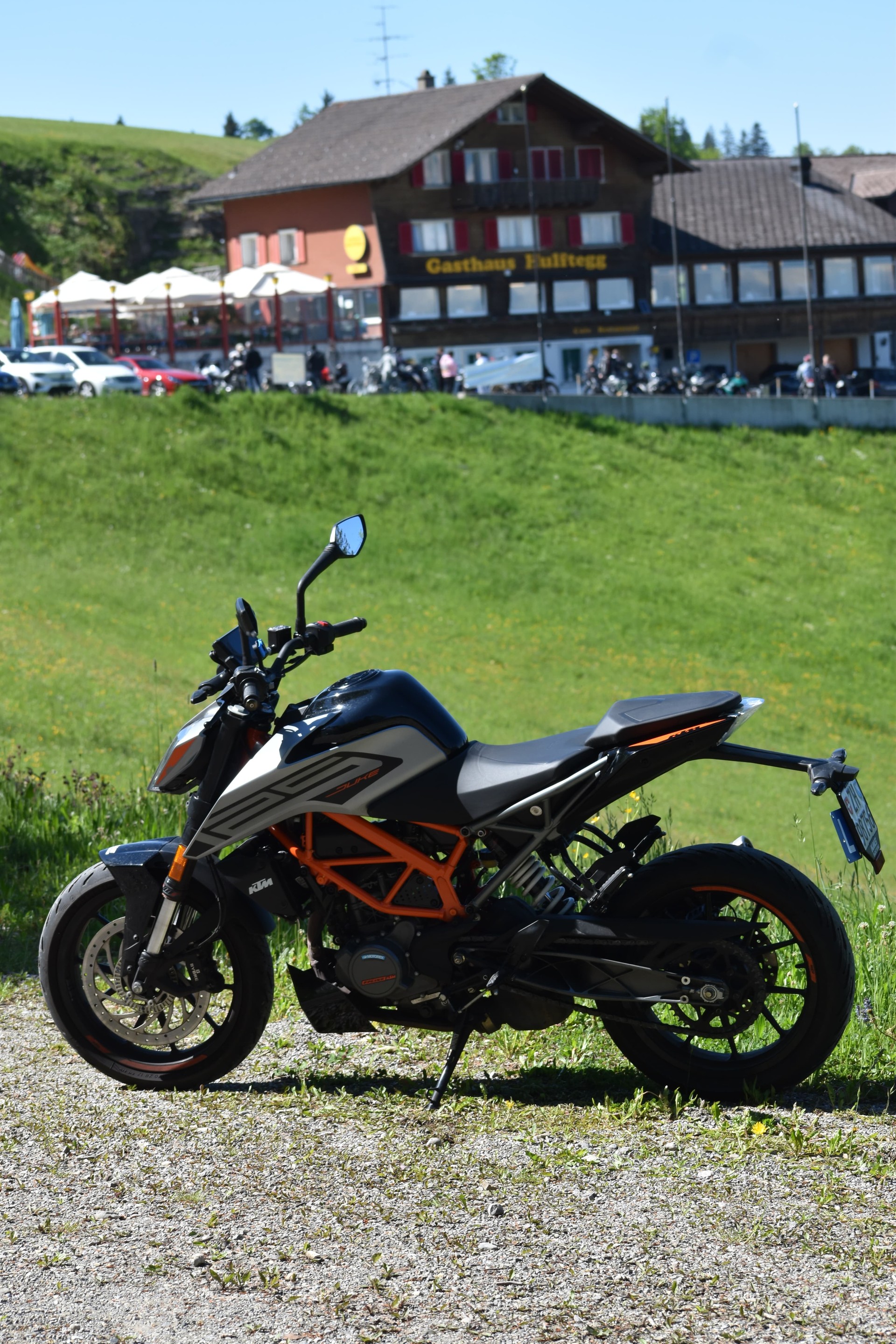 KTM 125 Duke ABS-image-1