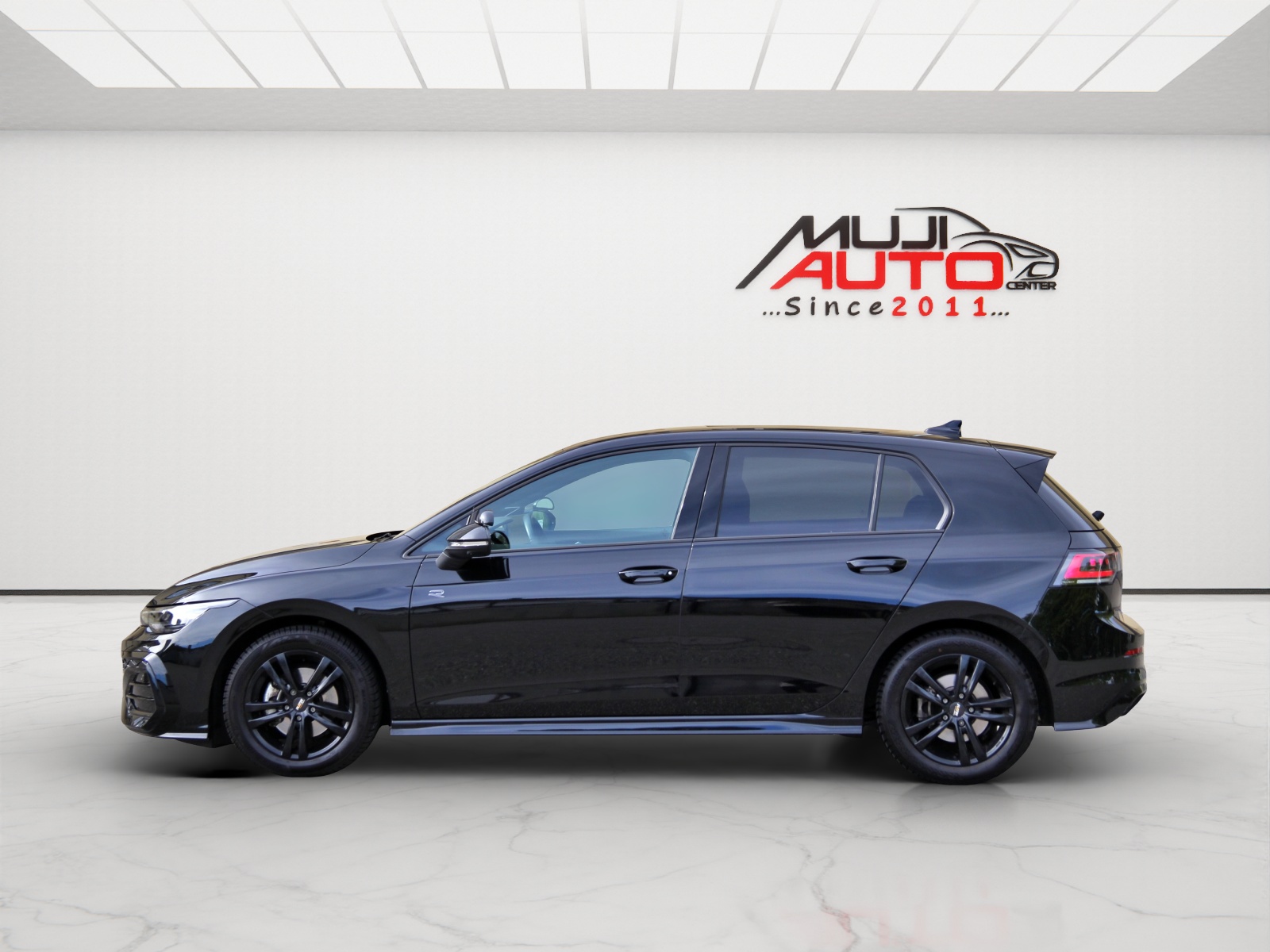 VW Golf 1.5 e TSI mHEV R-Line DSG-showroom-element-1