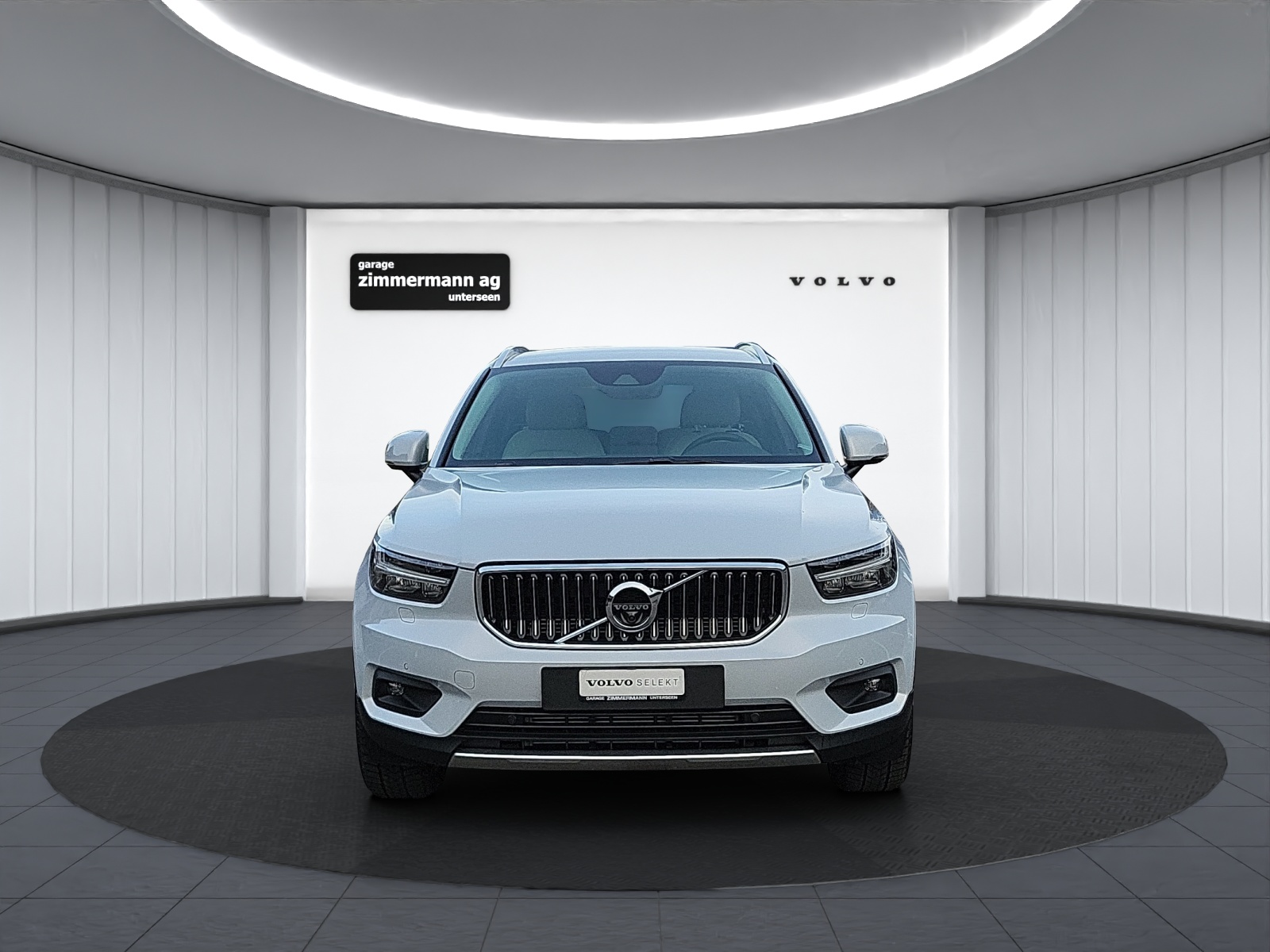 VOLVO XC40 1.5 T5 PiH Inscription-showroom-element-1
