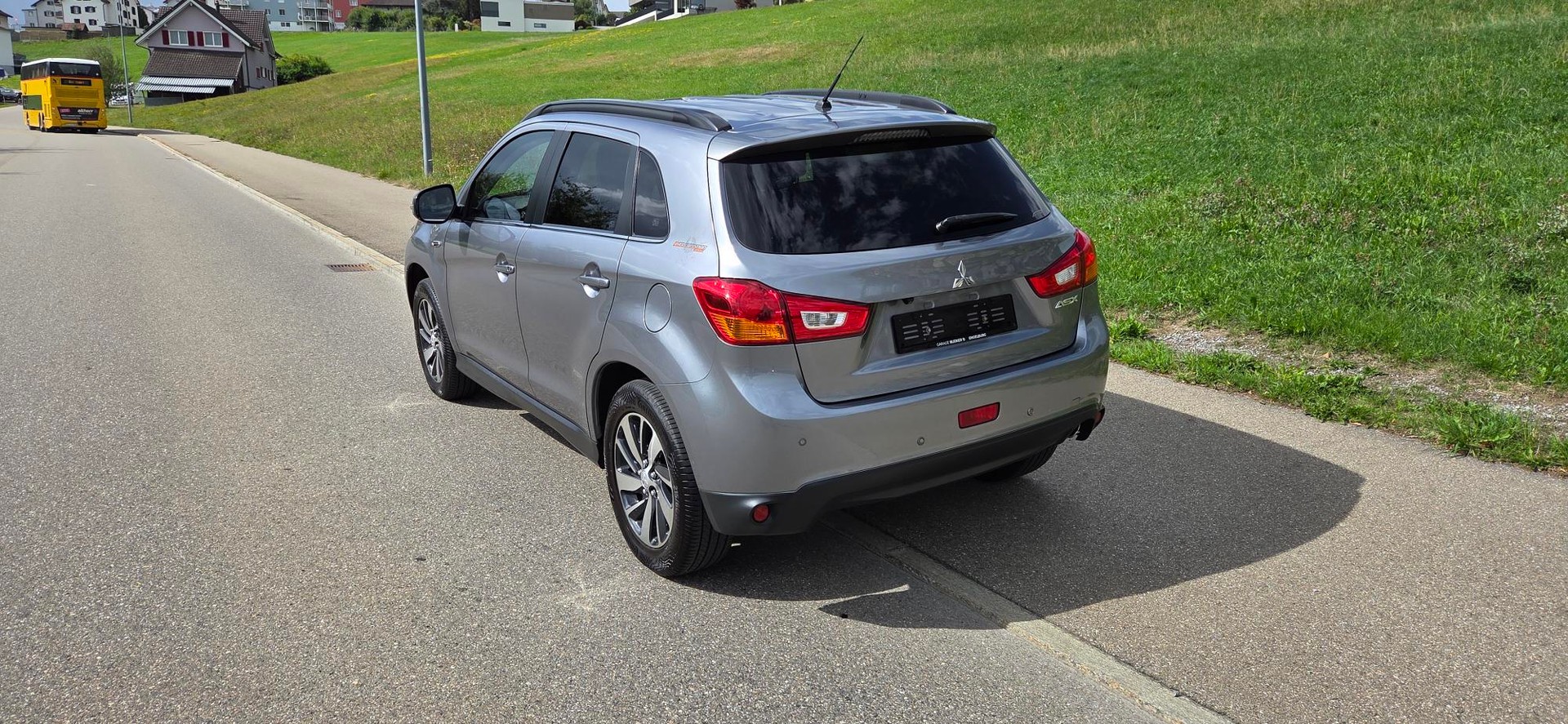 MITSUBISHI ASX 1.8 DID Celebration 300K 4WD-showroom-element-1