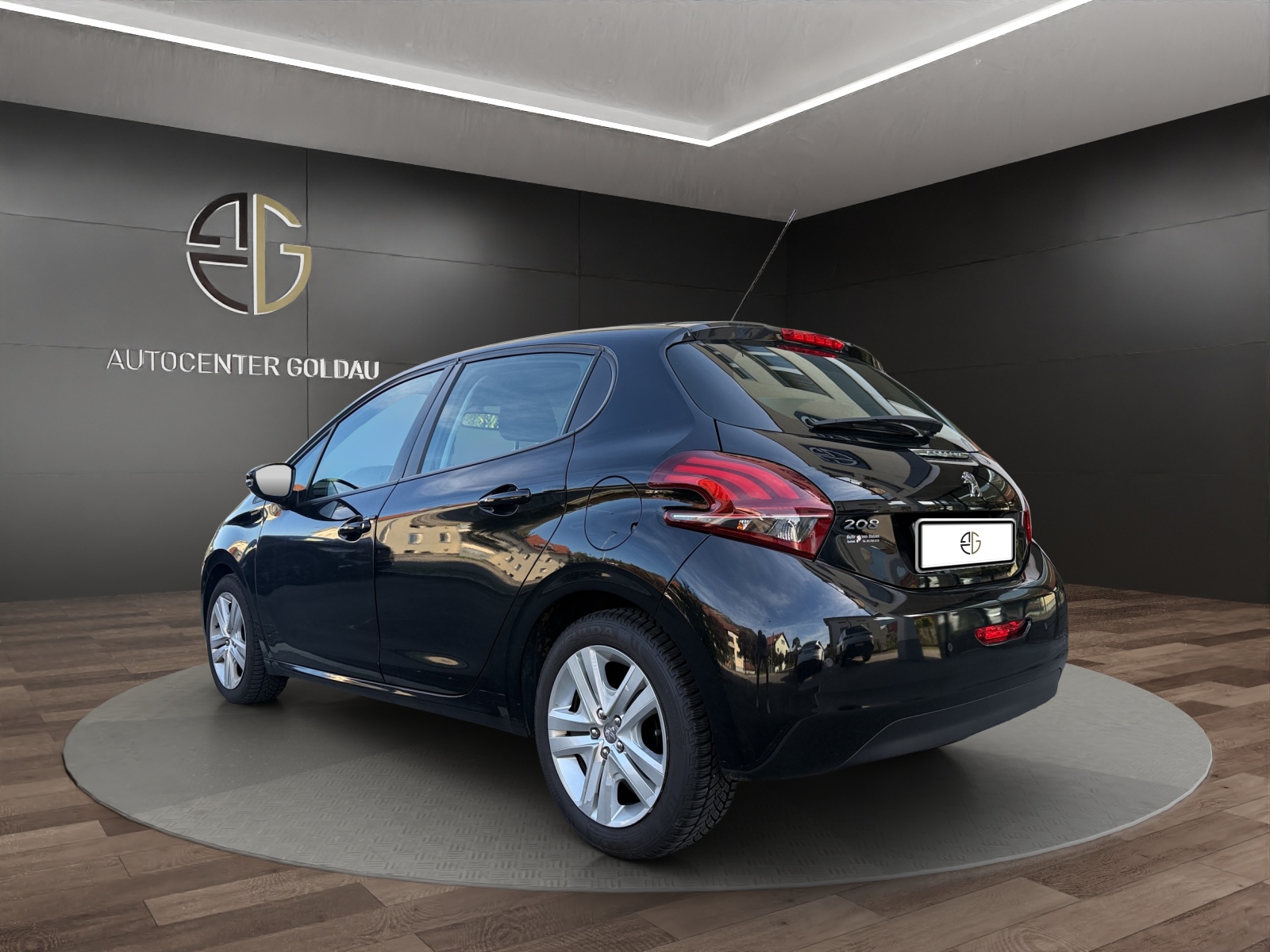 PEUGEOT 208 1.2 PureTech Signature-showroom-element-1