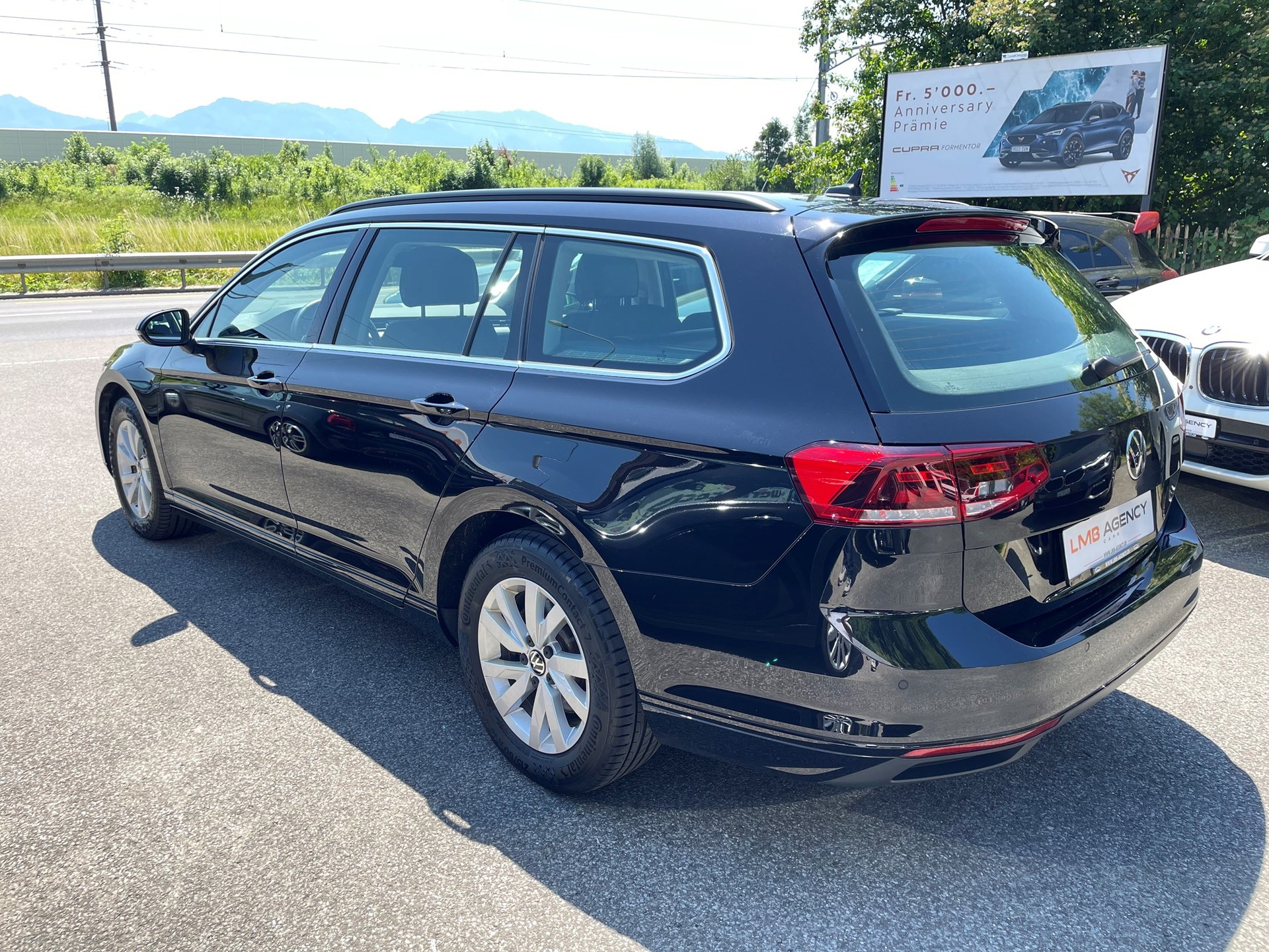 VW Passat 2.0 TDI BMT Business DSG-image-3