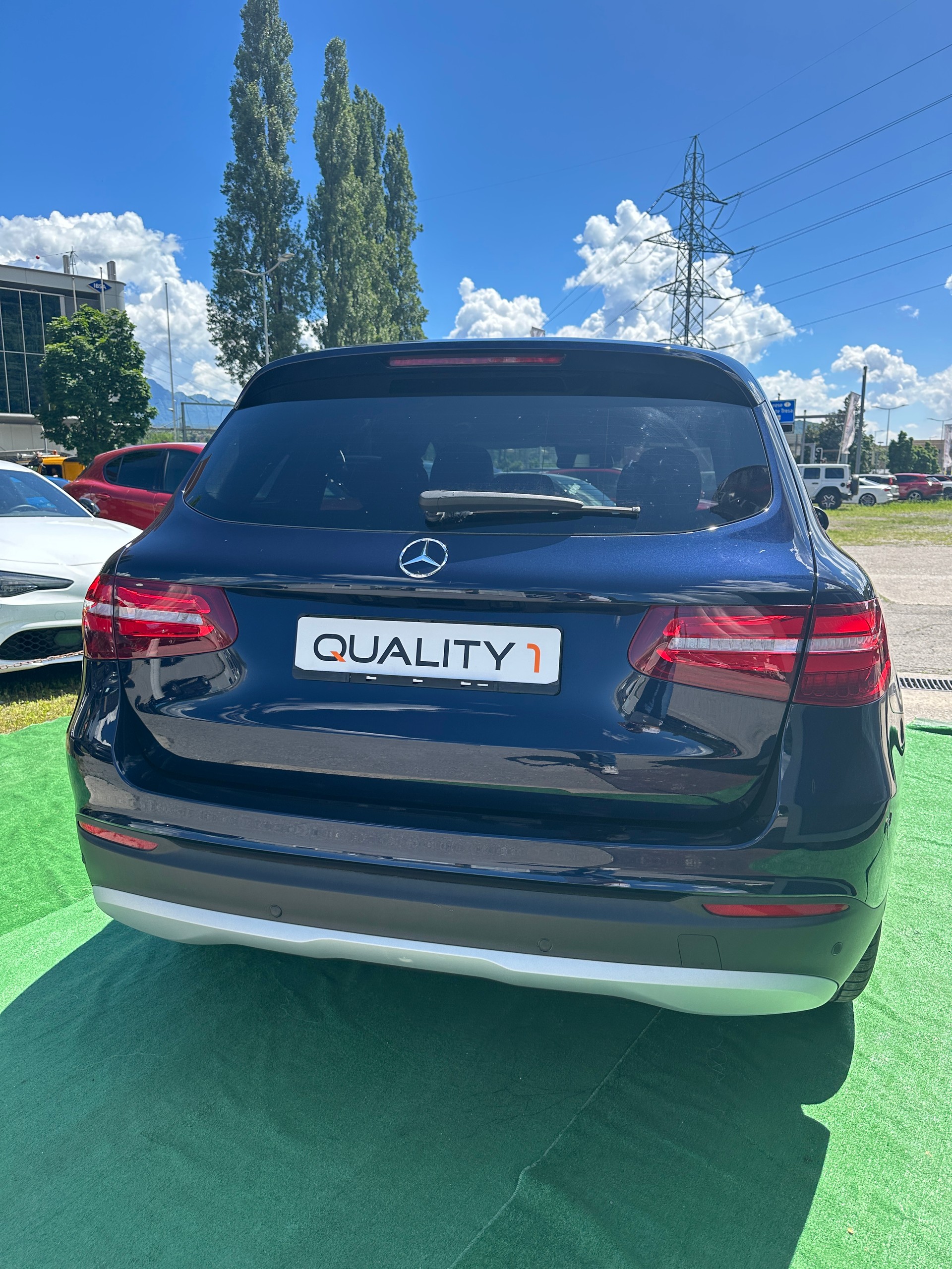 MERCEDES-BENZ GLC 250 d 4Matic 9G-Tronic-image-2