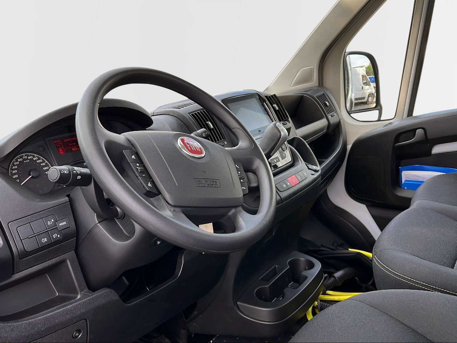 FIAT E-Ducato 35 79kWh L3H1-image-9