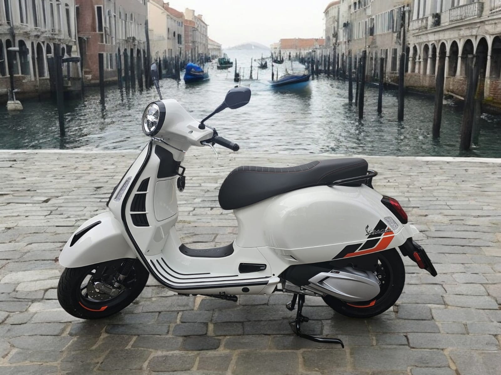 PIAGGIO Vespa GTS 310 Super Sport RST Euro 5+-image-2