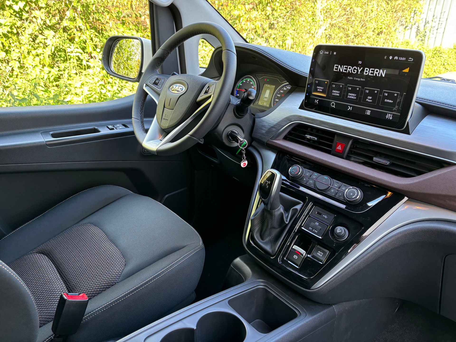 JAC M3ev-image-7