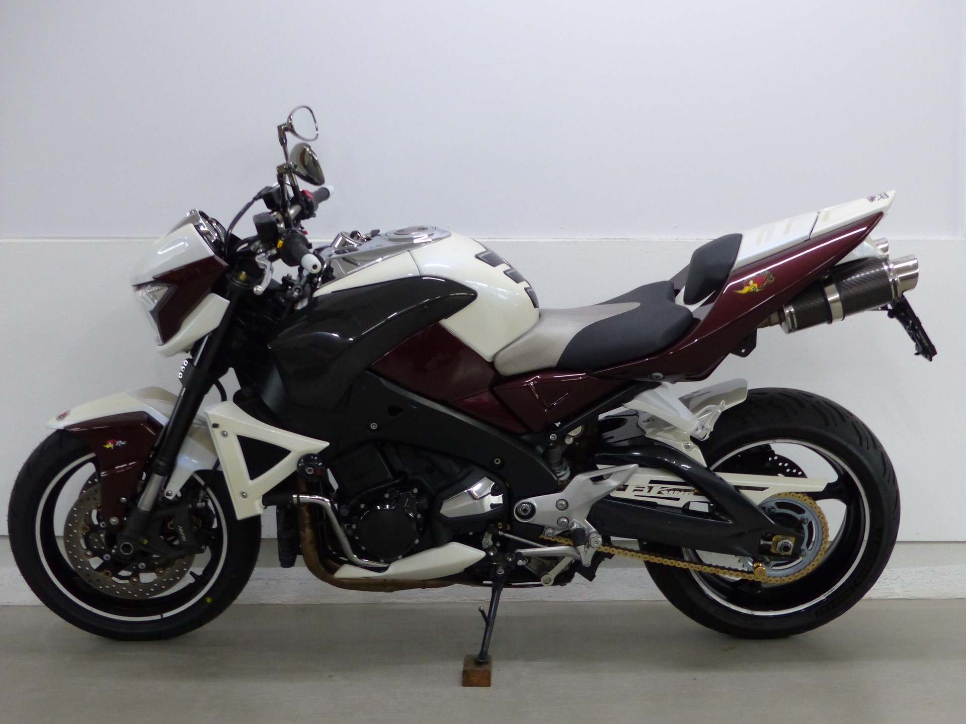 SUZUKI GSX 1300 B-King mit Zubehör-image-2