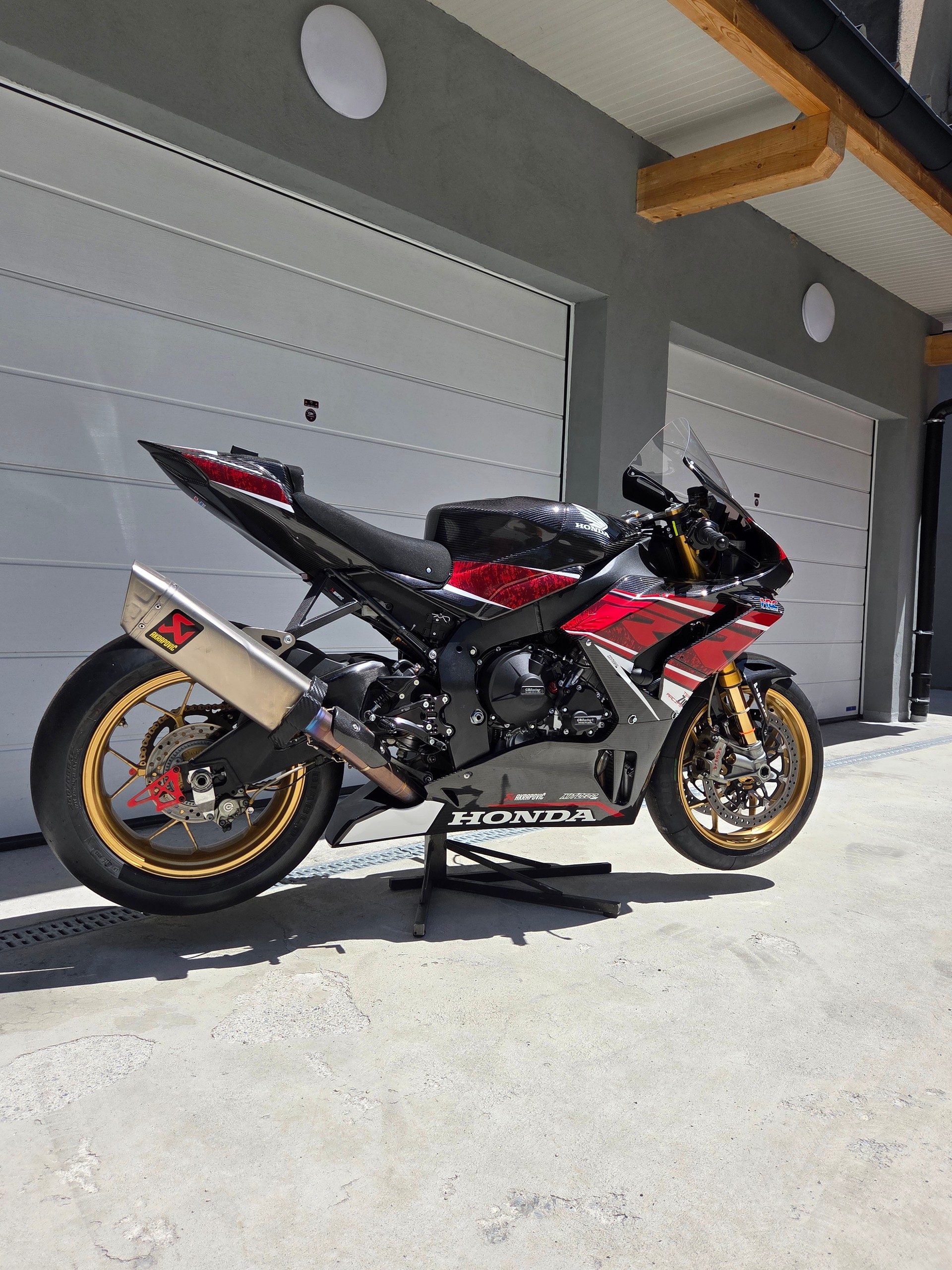 HONDA CBR 1000 RR-R SP Circuit-image-2