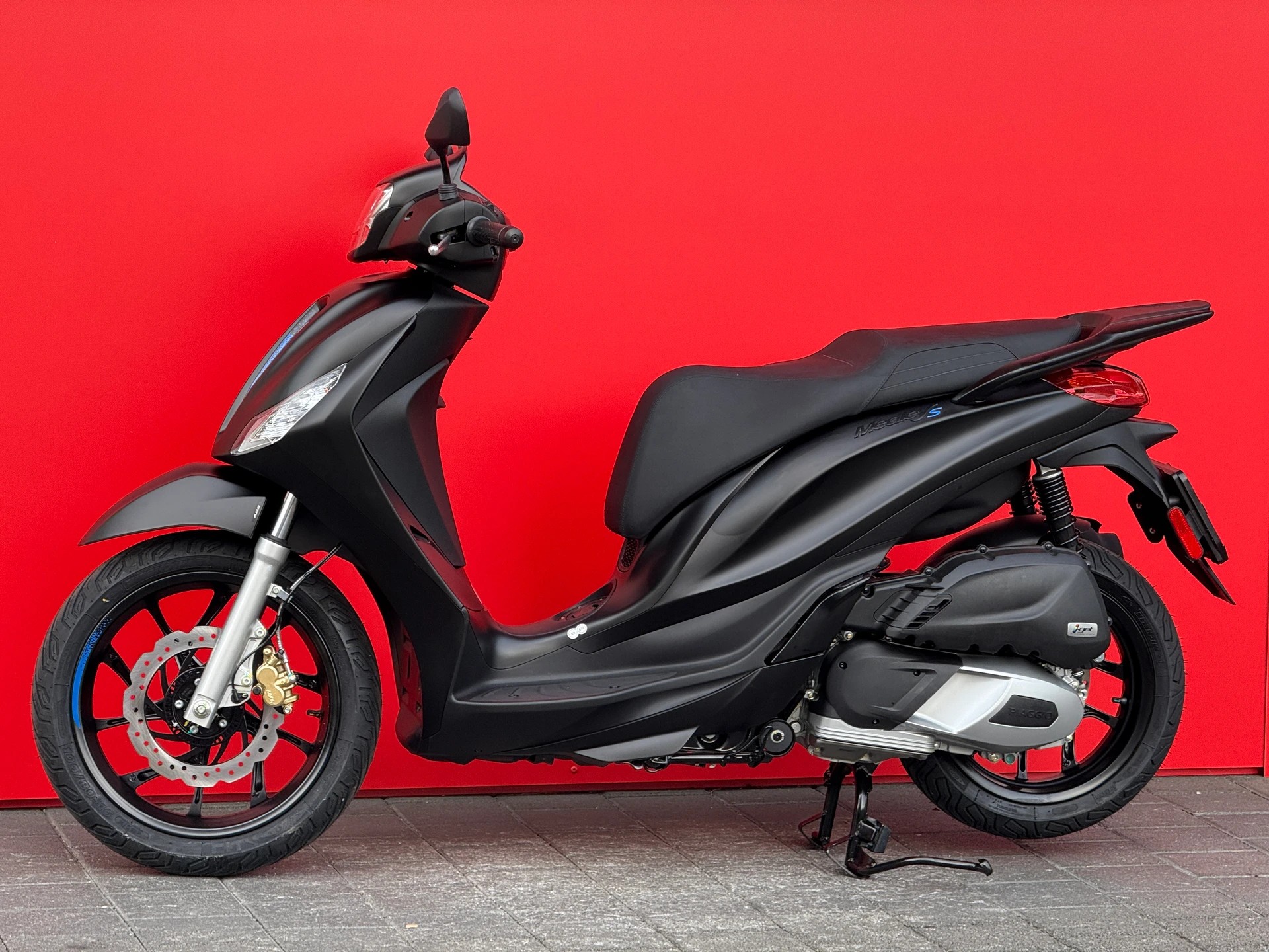 PIAGGIO Medley 200 Sport ABS E5+-image-9