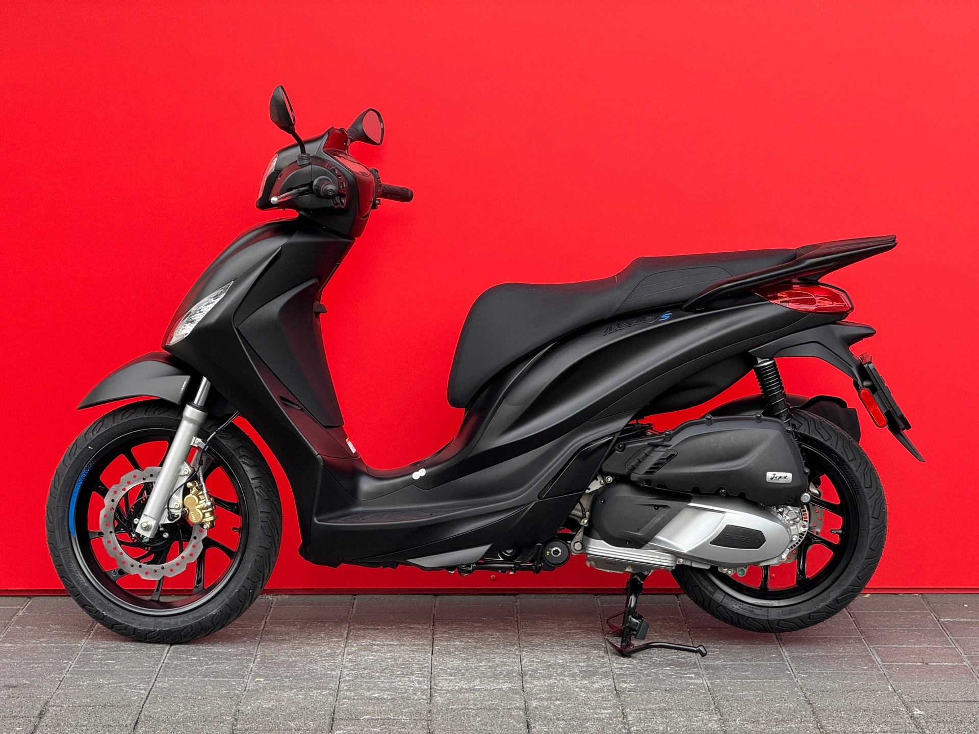 PIAGGIO Medley 200 Sport ABS E5+-image-7