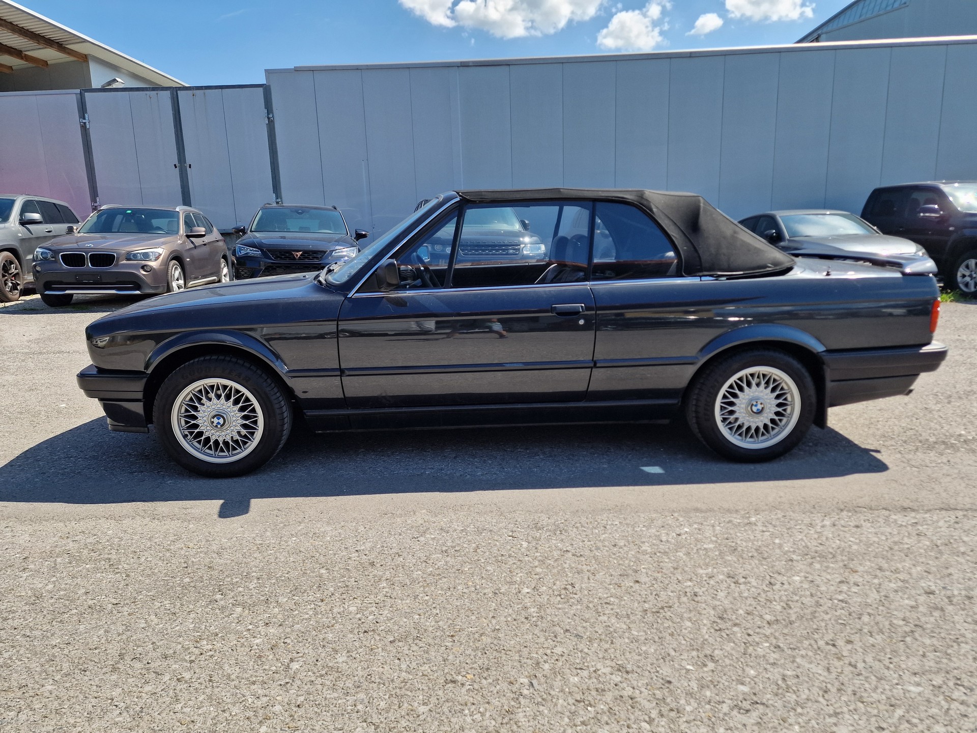 BMW 318i Cabrio MFK neu 12Mt Garantie