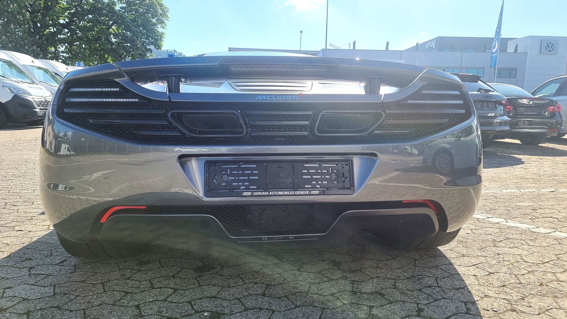 McLAREN MP4-12C Coupé 3.8 V8 SSG-image-6
