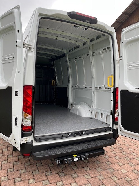 IVECO 35S16VA8 3520L H2-showroom-element-1
