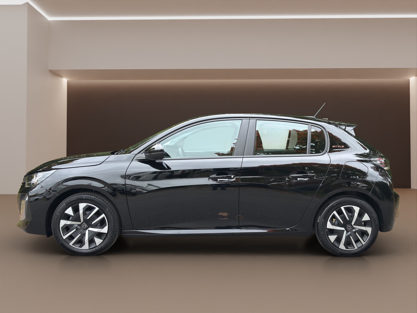 PEUGEOT 208 1.2 PureTech Style-showroom-element-1