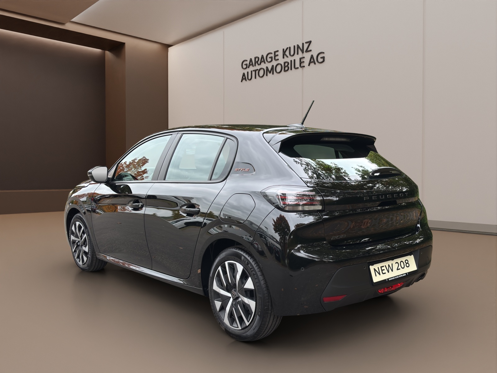 PEUGEOT 208 1.2 PureTech Style-showroom-element-2