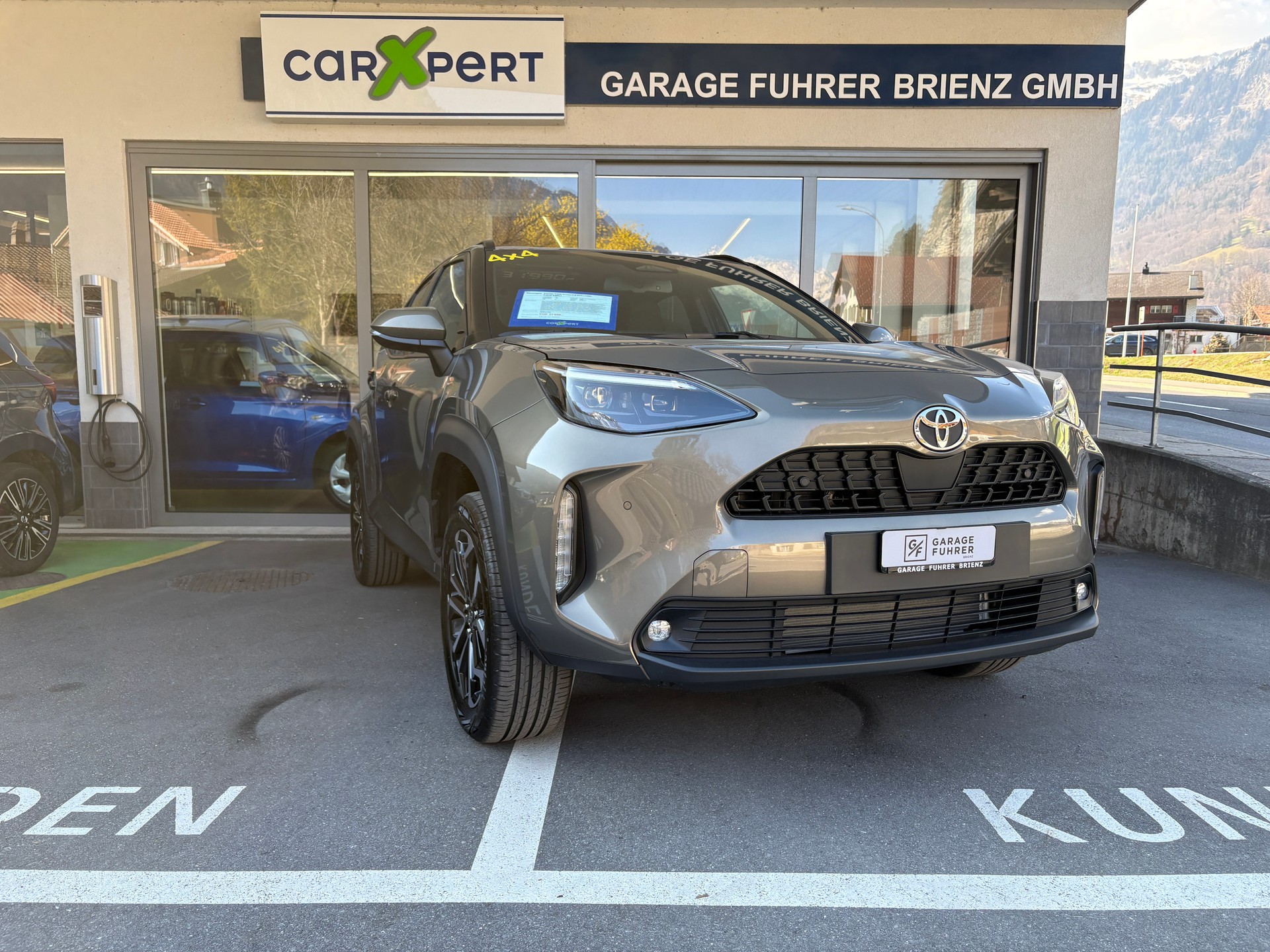 TOYOTA Yaris Cross 1.5 Trend AWDi e-CVT-image-6