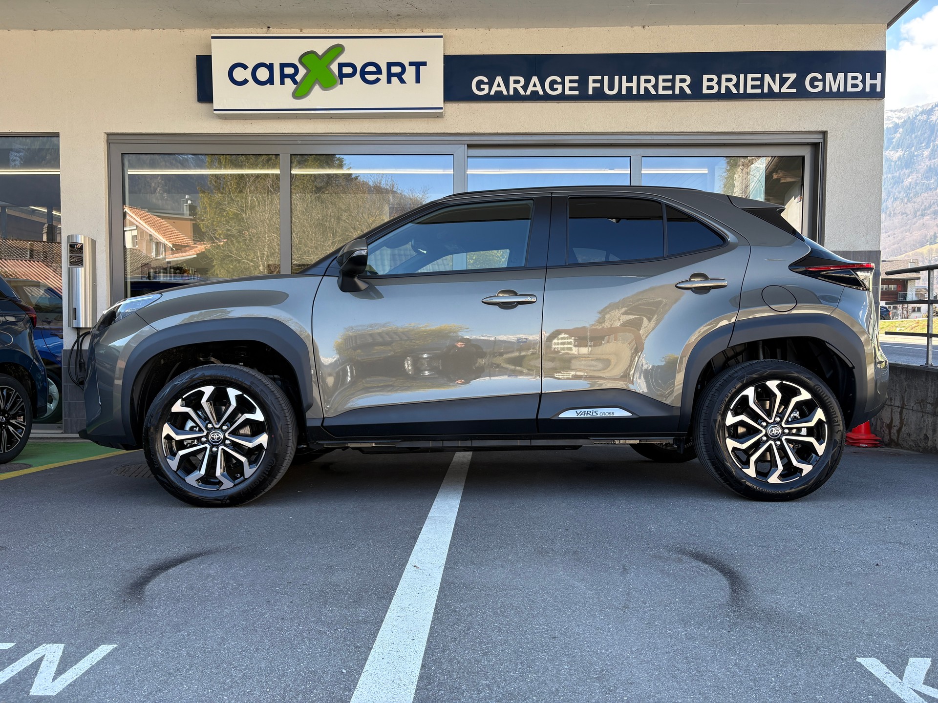 TOYOTA Yaris Cross 1.5 Trend AWDi e-CVT-image-1