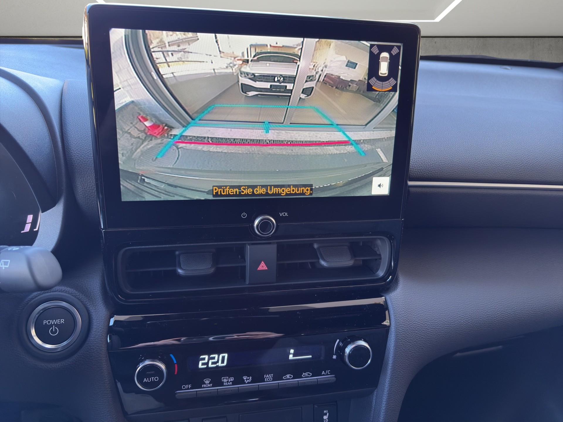 TOYOTA Yaris Cross 1.5 Trend AWDi e-CVT-image-12