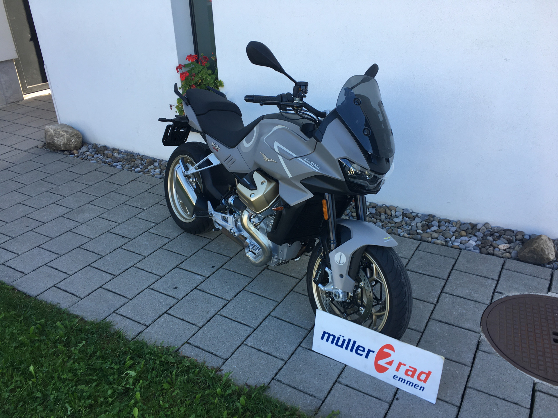 MOTO GUZZI V100 Mandello Aviazione Navale Aviazione Navale-image-1