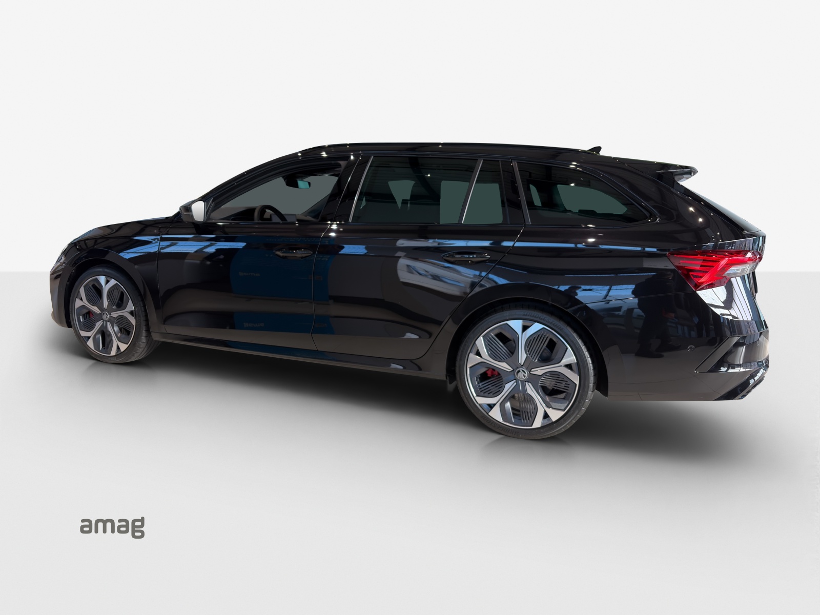 SKODA Octavia Combi 2.0 TSI DSG RS-showroom-element-1