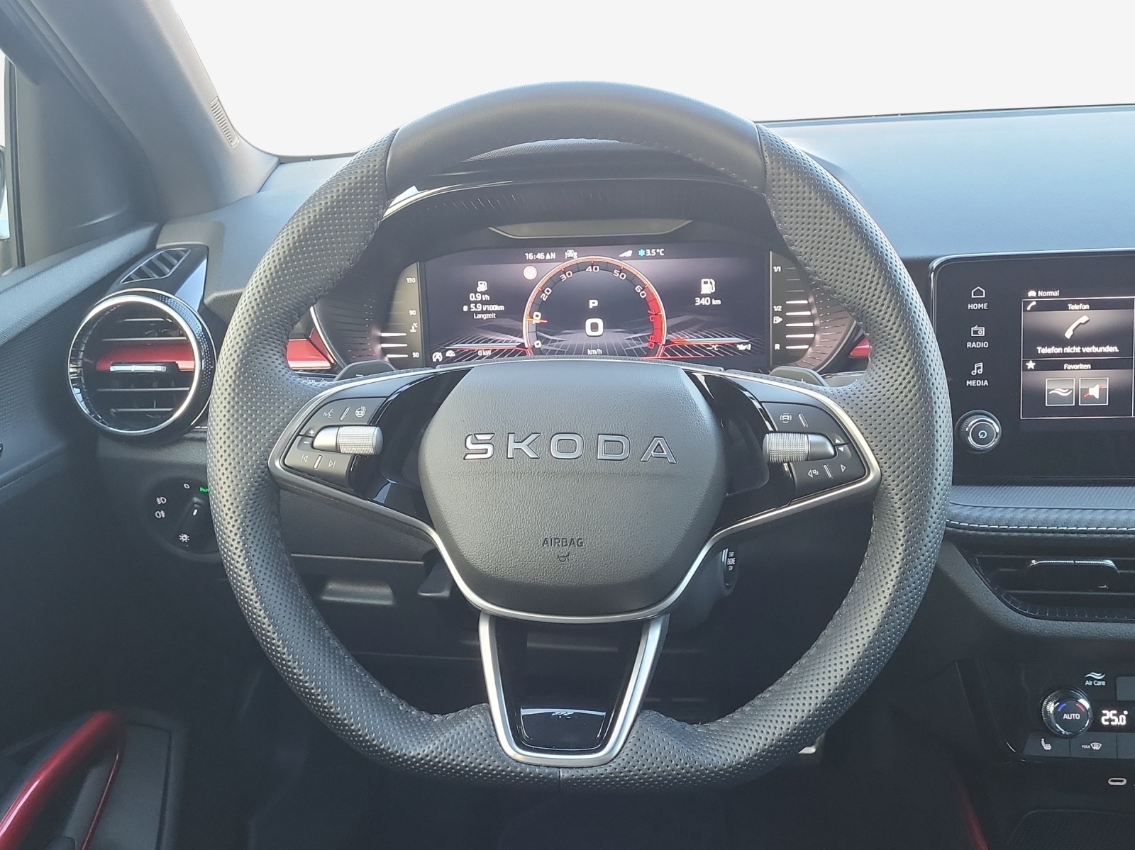 SKODA Fabia 1.5 TSI Monte Carlo DSG-image-9