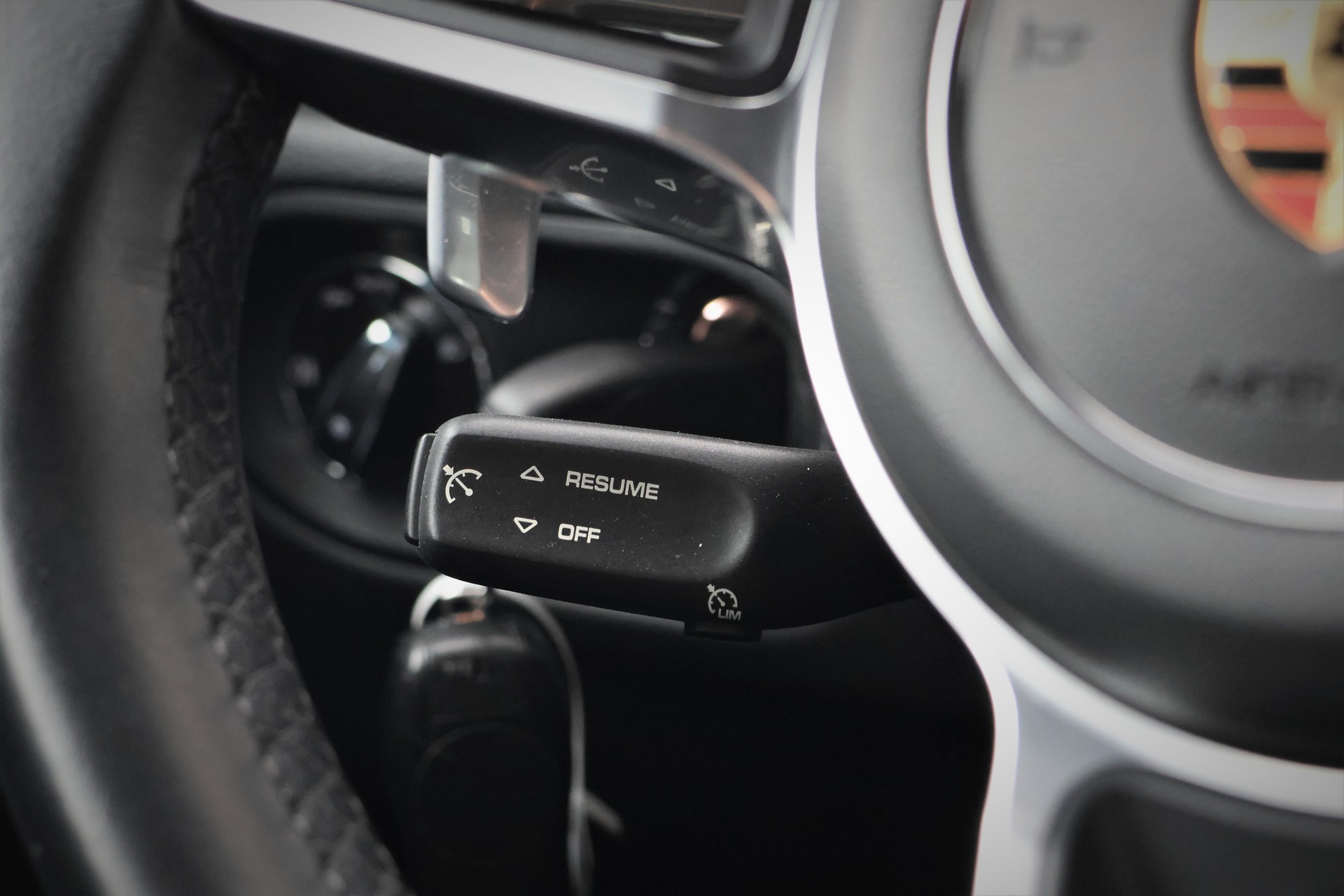 PORSCHE Macan PDK (CH)-image-14